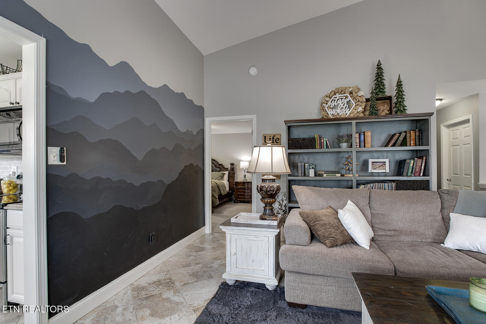 101 Poteau Trace Loudon TN 37774
