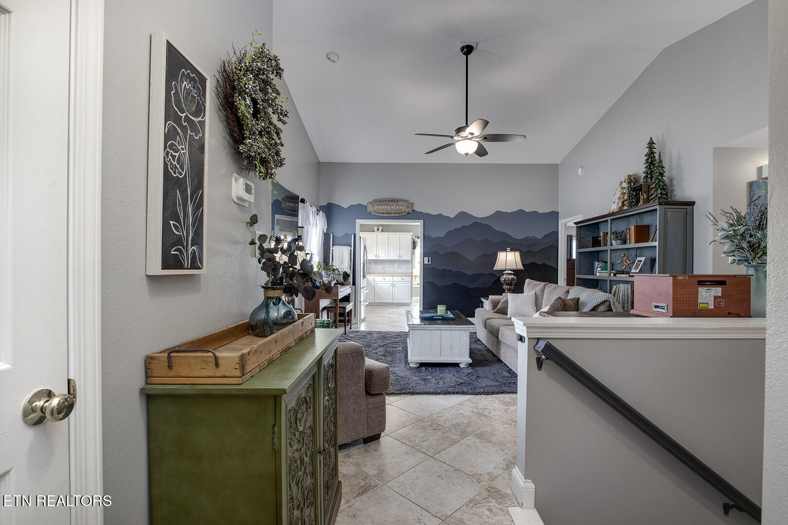 101 Poteau Trace Loudon TN 37774