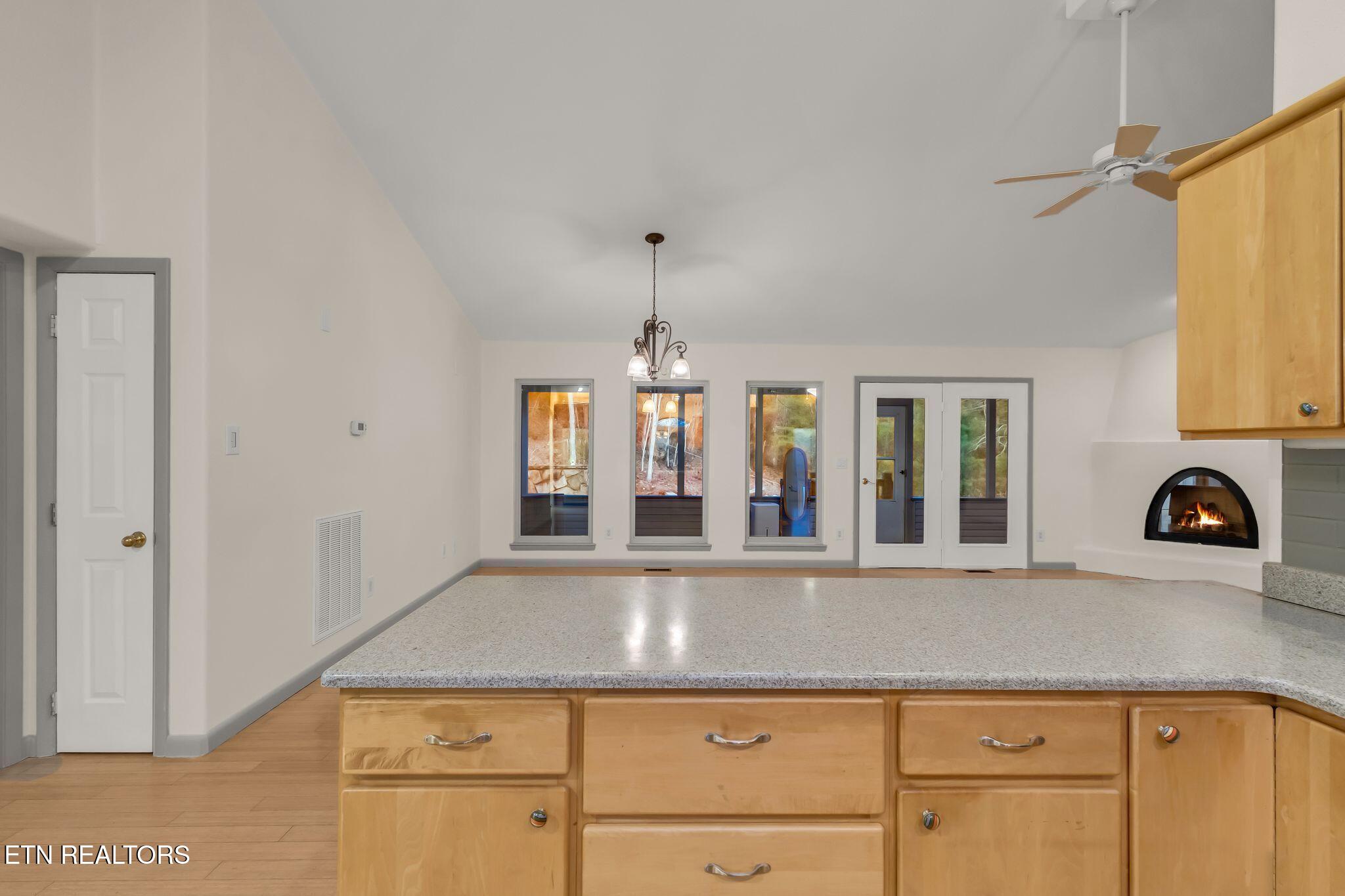 31 Byron Lane Crossville TN 38558