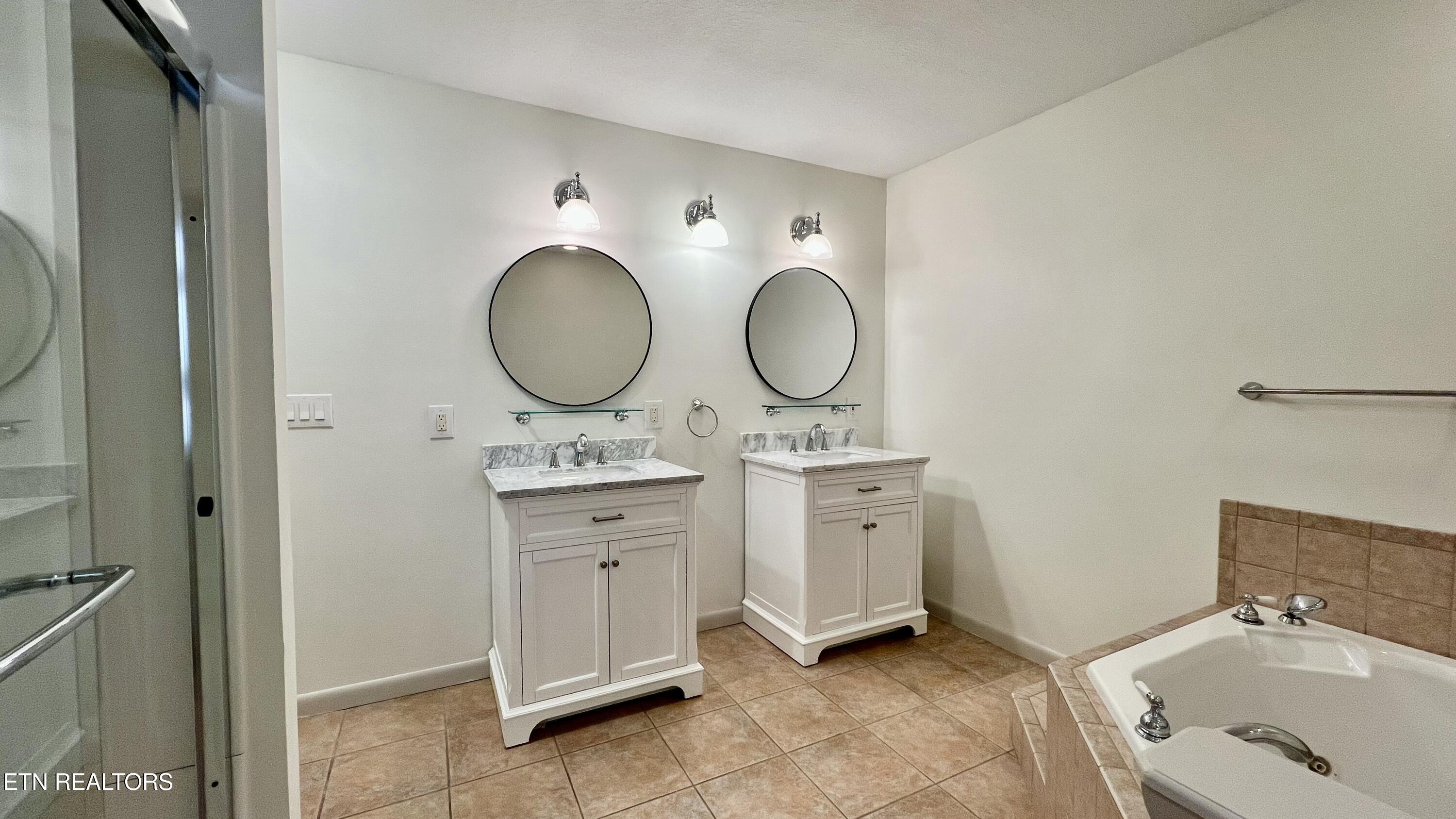 31 Byron Lane Crossville TN 38558