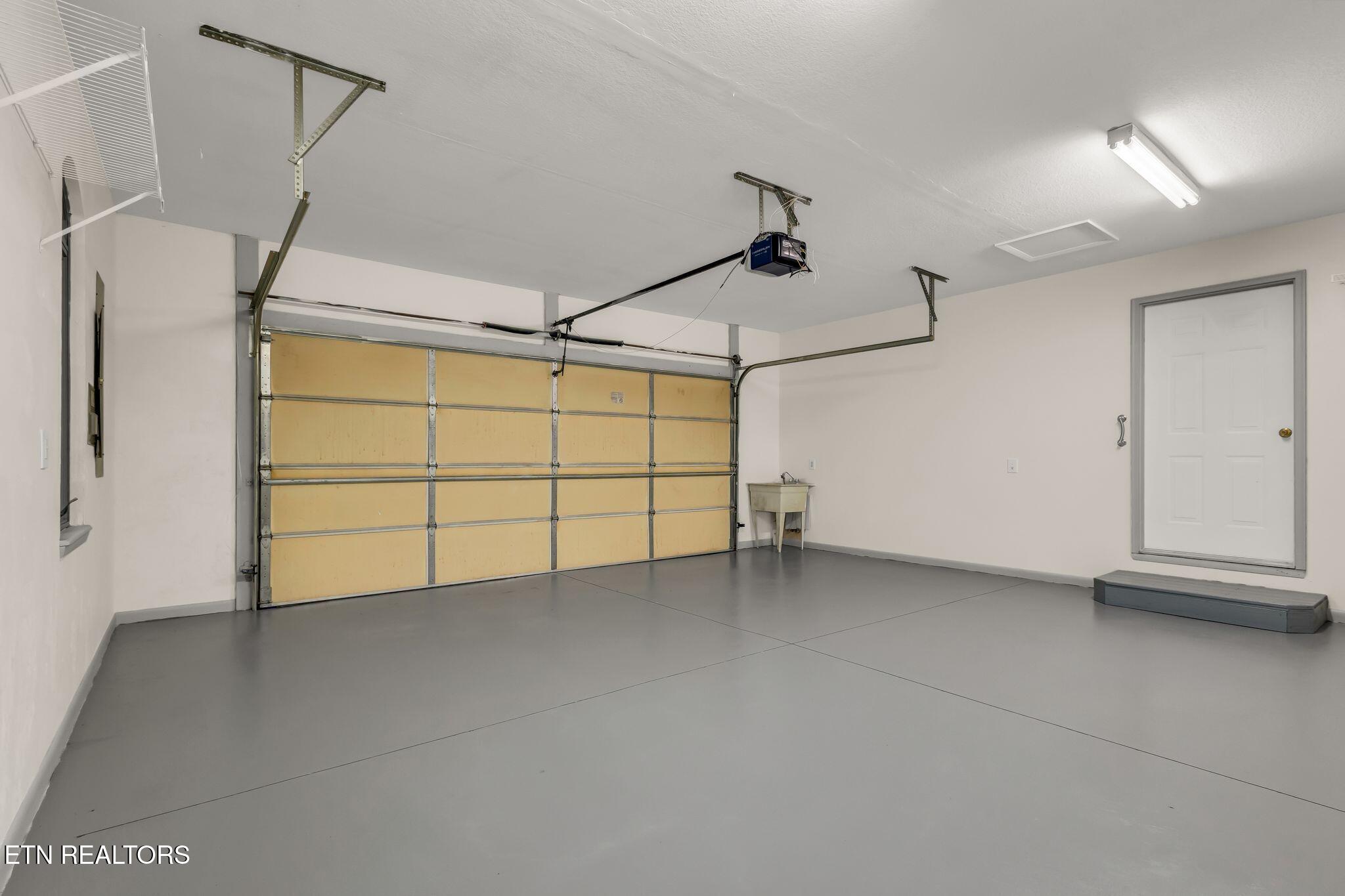 31 Byron Lane Crossville TN 38558