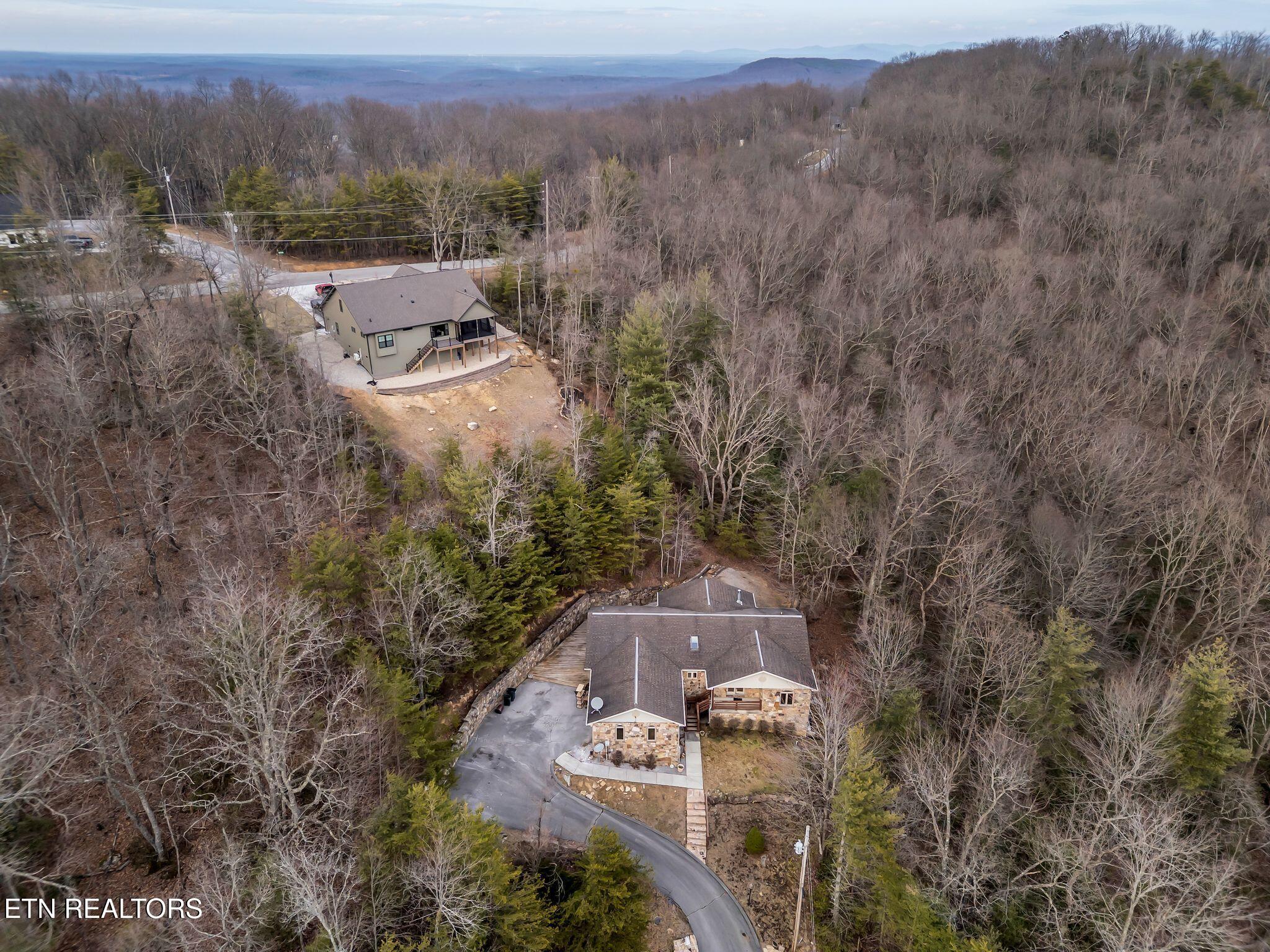 31 Byron Lane Crossville TN 38558