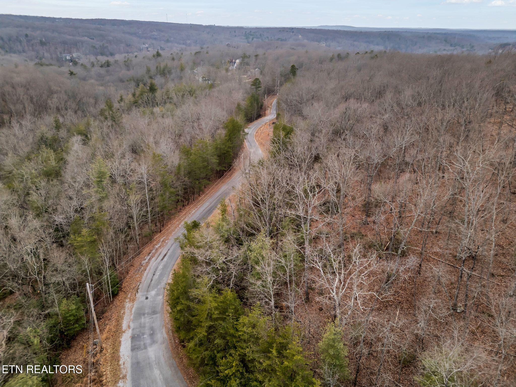 31 Byron Lane Crossville TN 38558