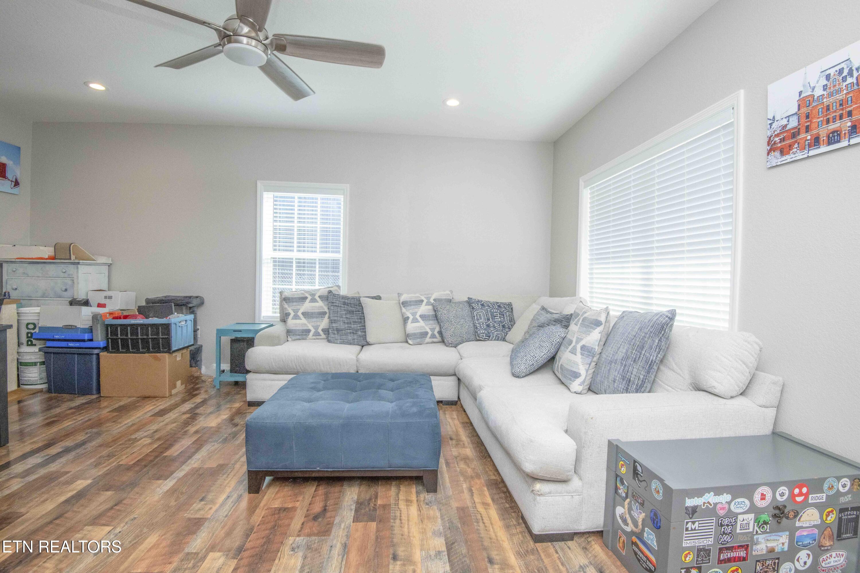 4611 NE Valley View Drive Knoxville TN 37924