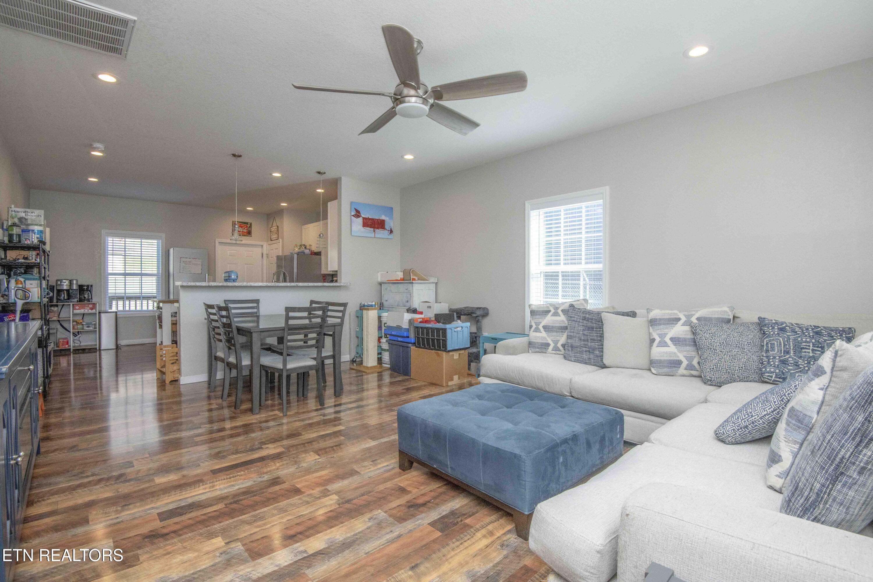 4611 NE Valley View Drive Knoxville TN 37924