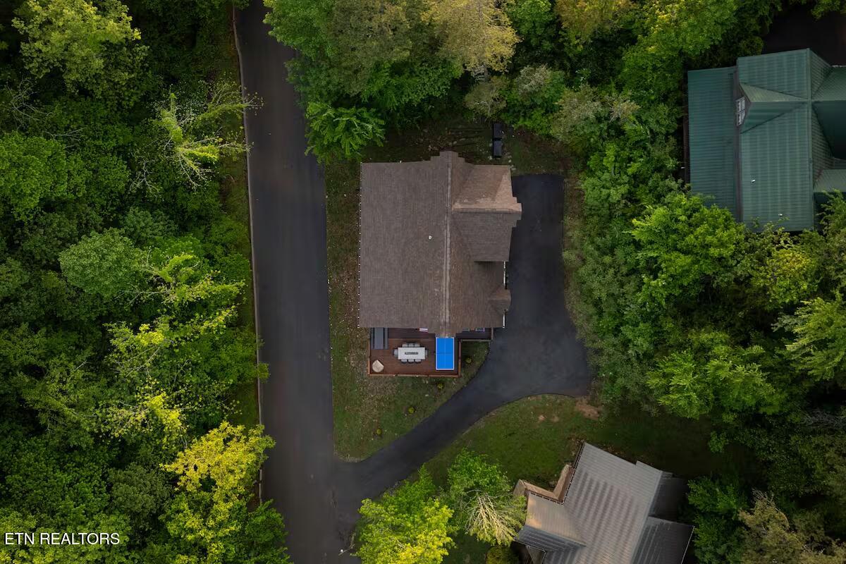 2359 Alpine Village Way Pigeon Forge TN 37863