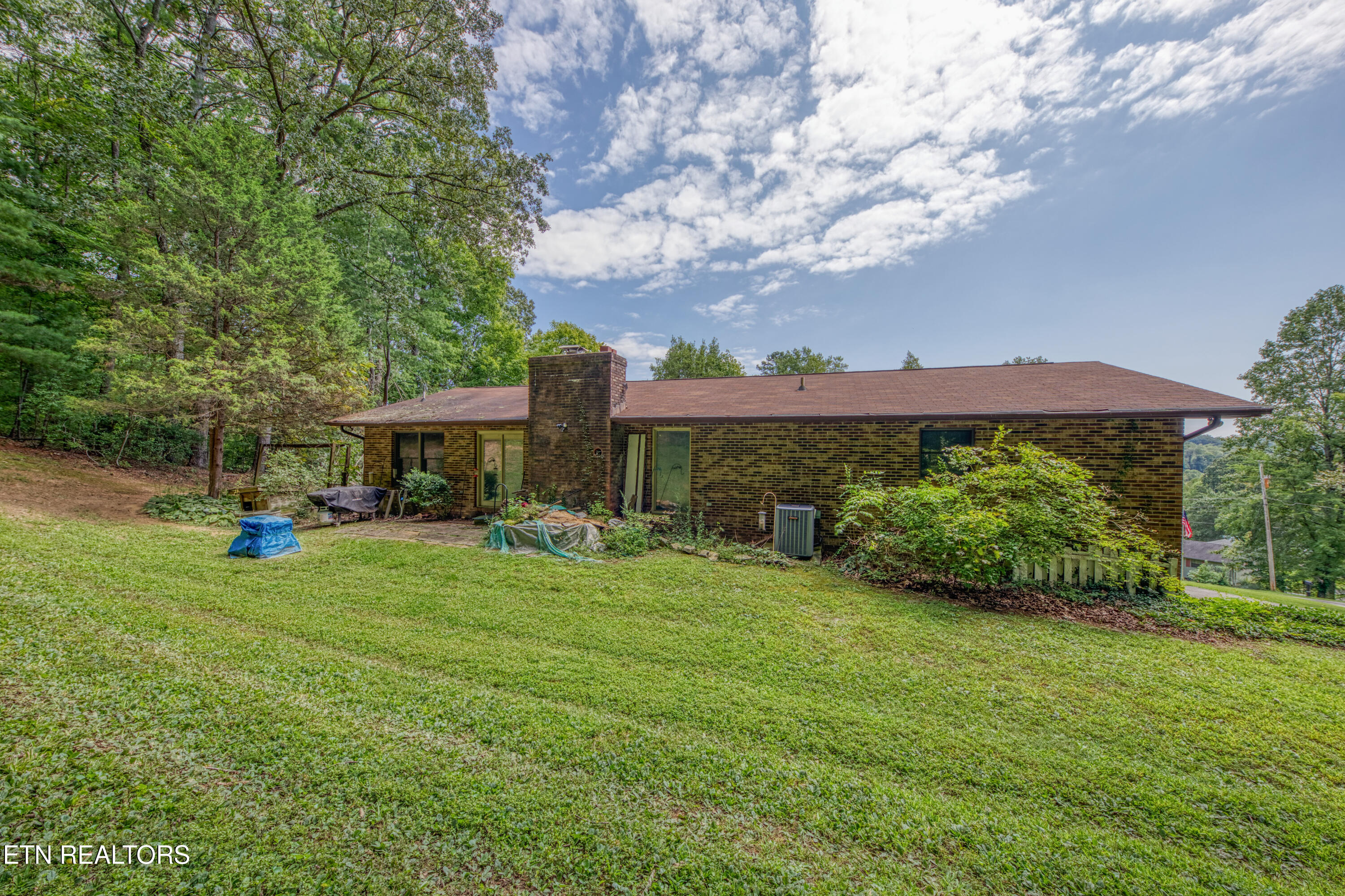 130 Brentwood Circle Oliver Springs TN 37840