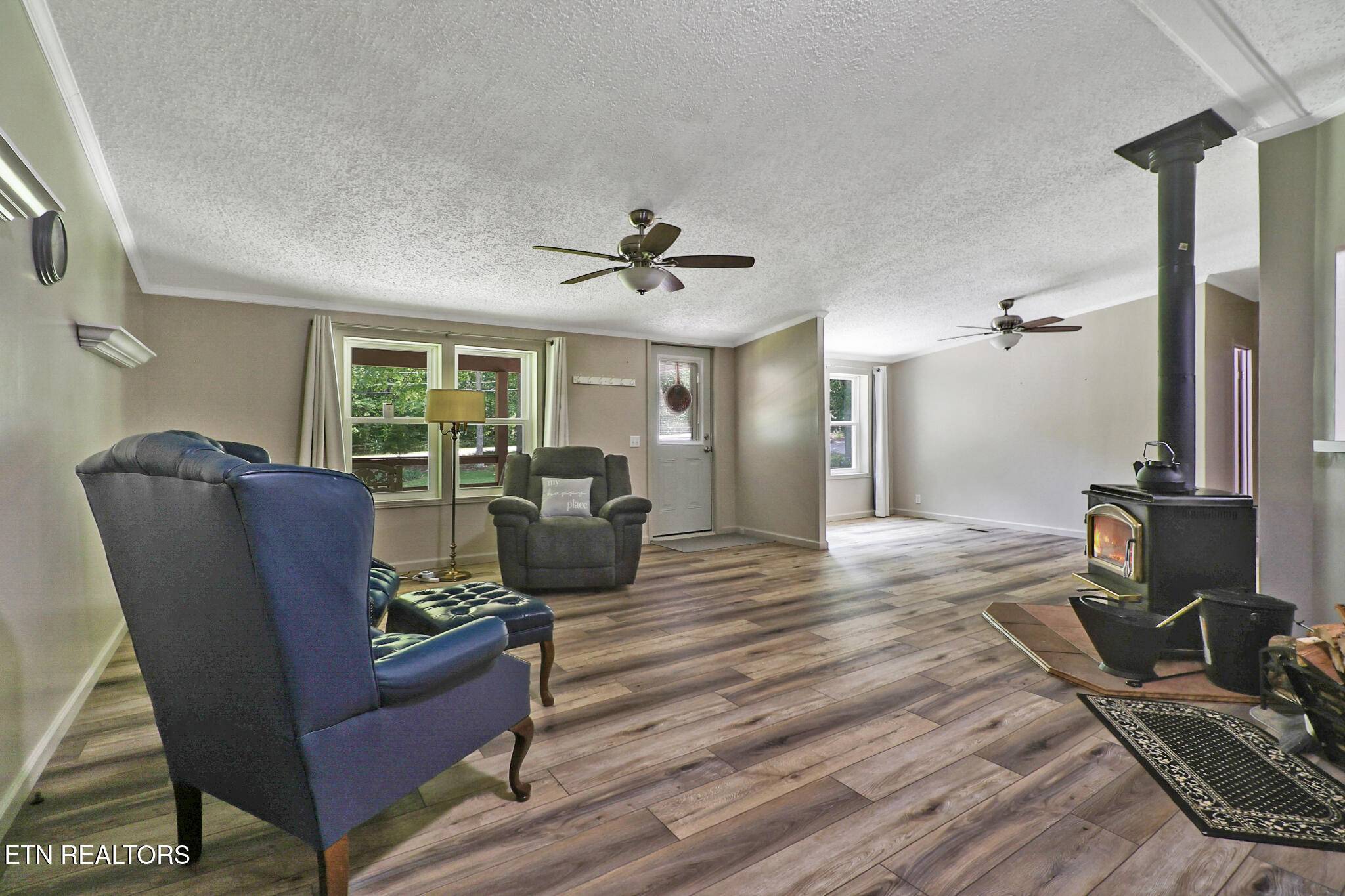 149 Vandever Lane Crossville TN 38572