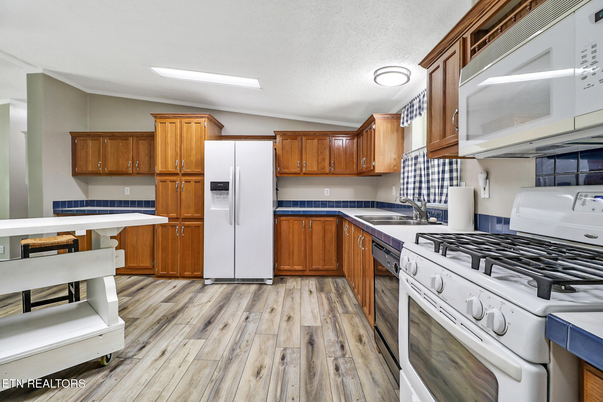 149 Vandever Lane Crossville TN 38572