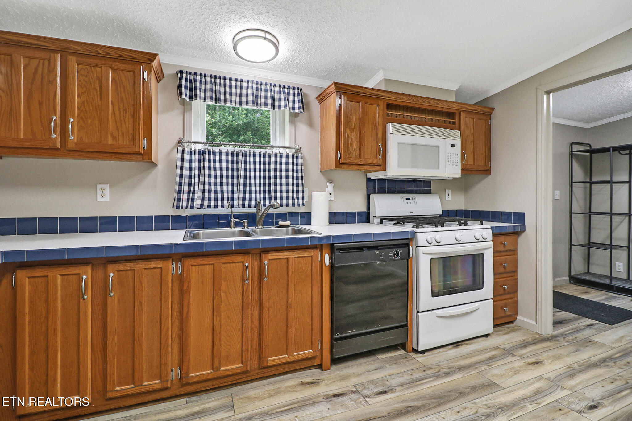 149 Vandever Lane Crossville TN 38572