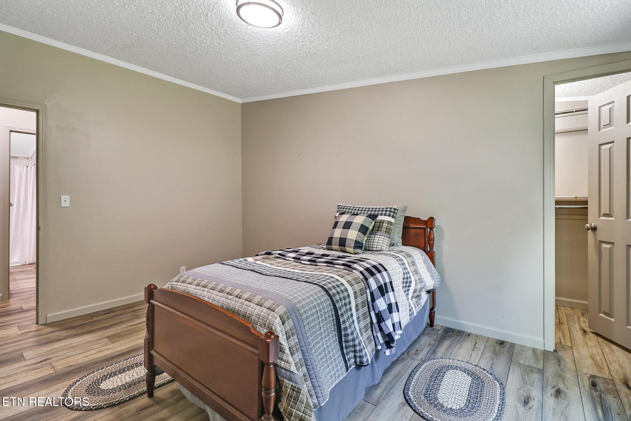 149 Vandever Lane Crossville TN 38572