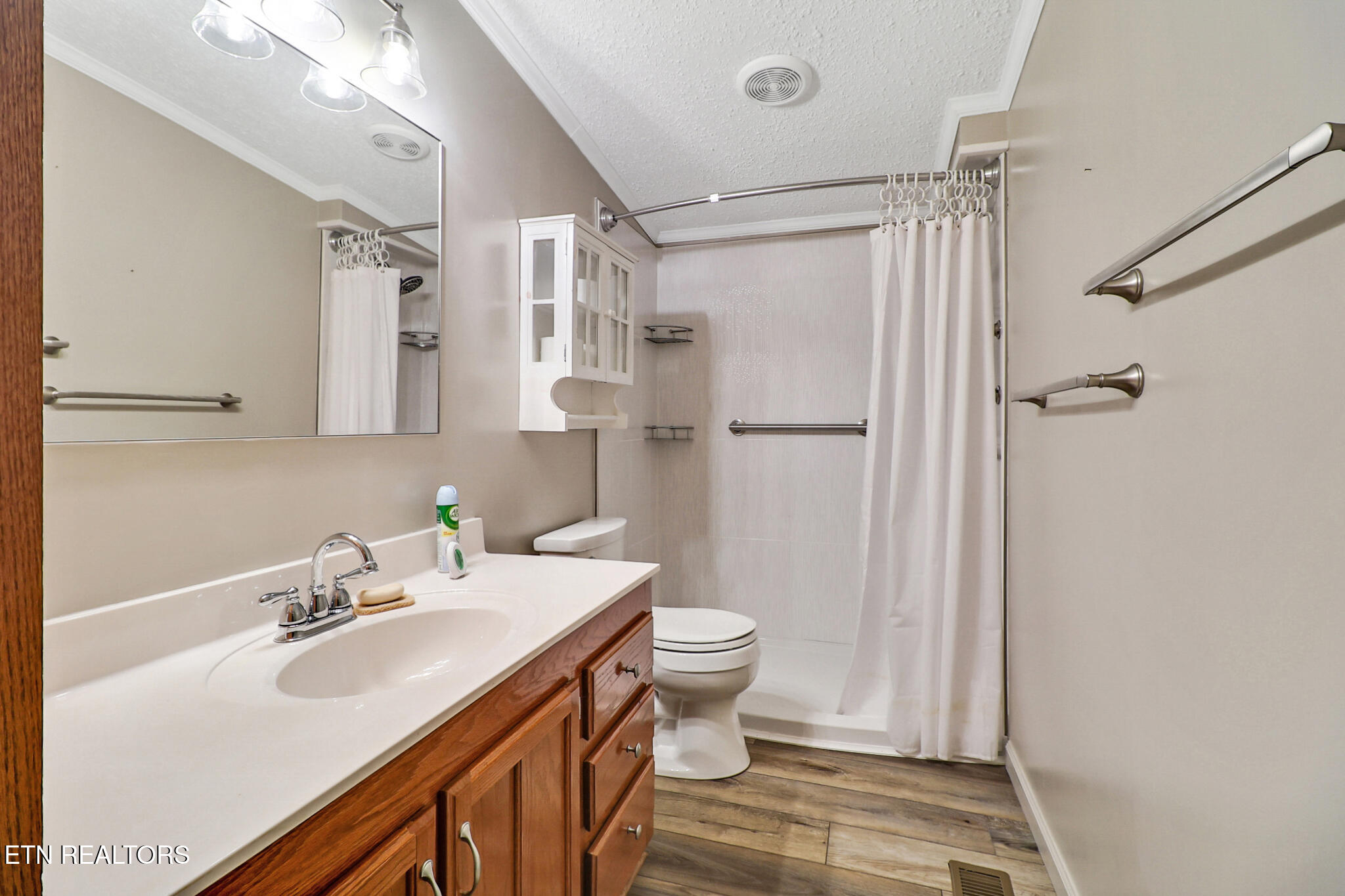 149 Vandever Lane Crossville TN 38572