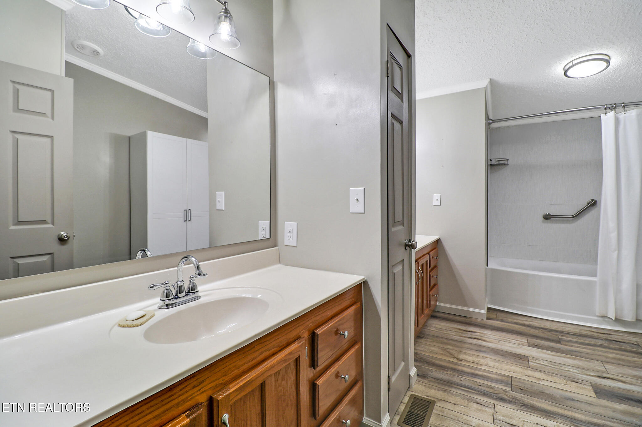 149 Vandever Lane Crossville TN 38572
