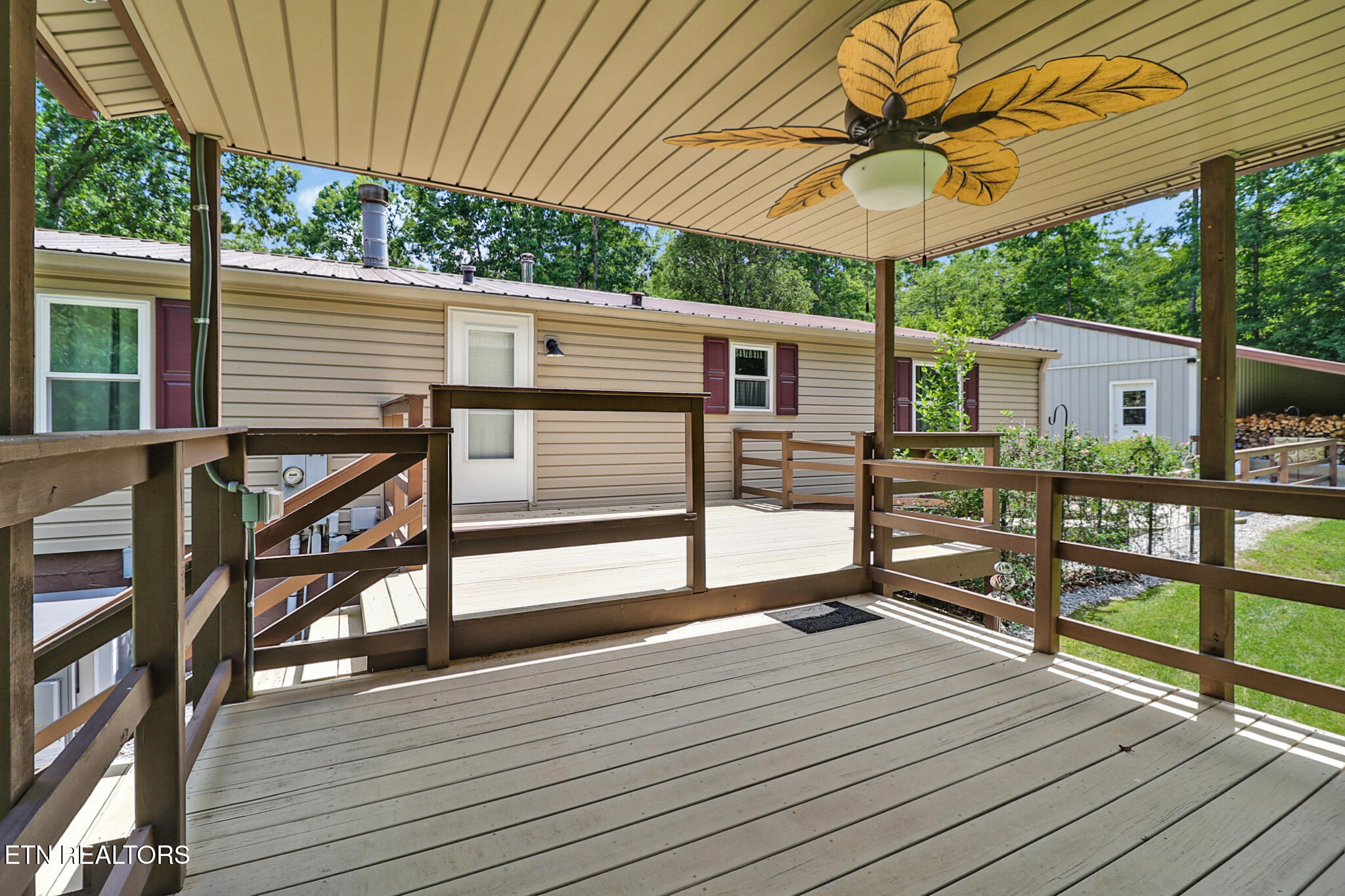 149 Vandever Lane Crossville TN 38572