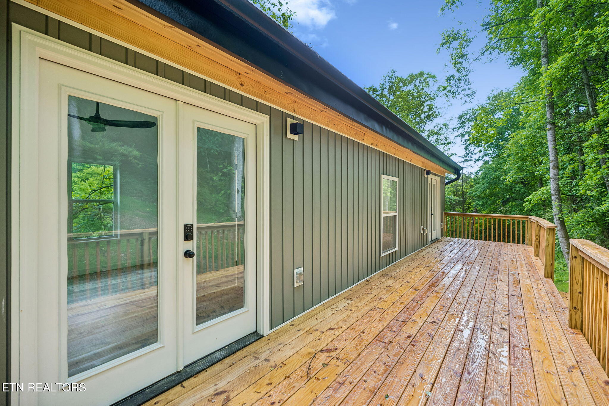 213 Hidden Valley Road Clinton TN 37716