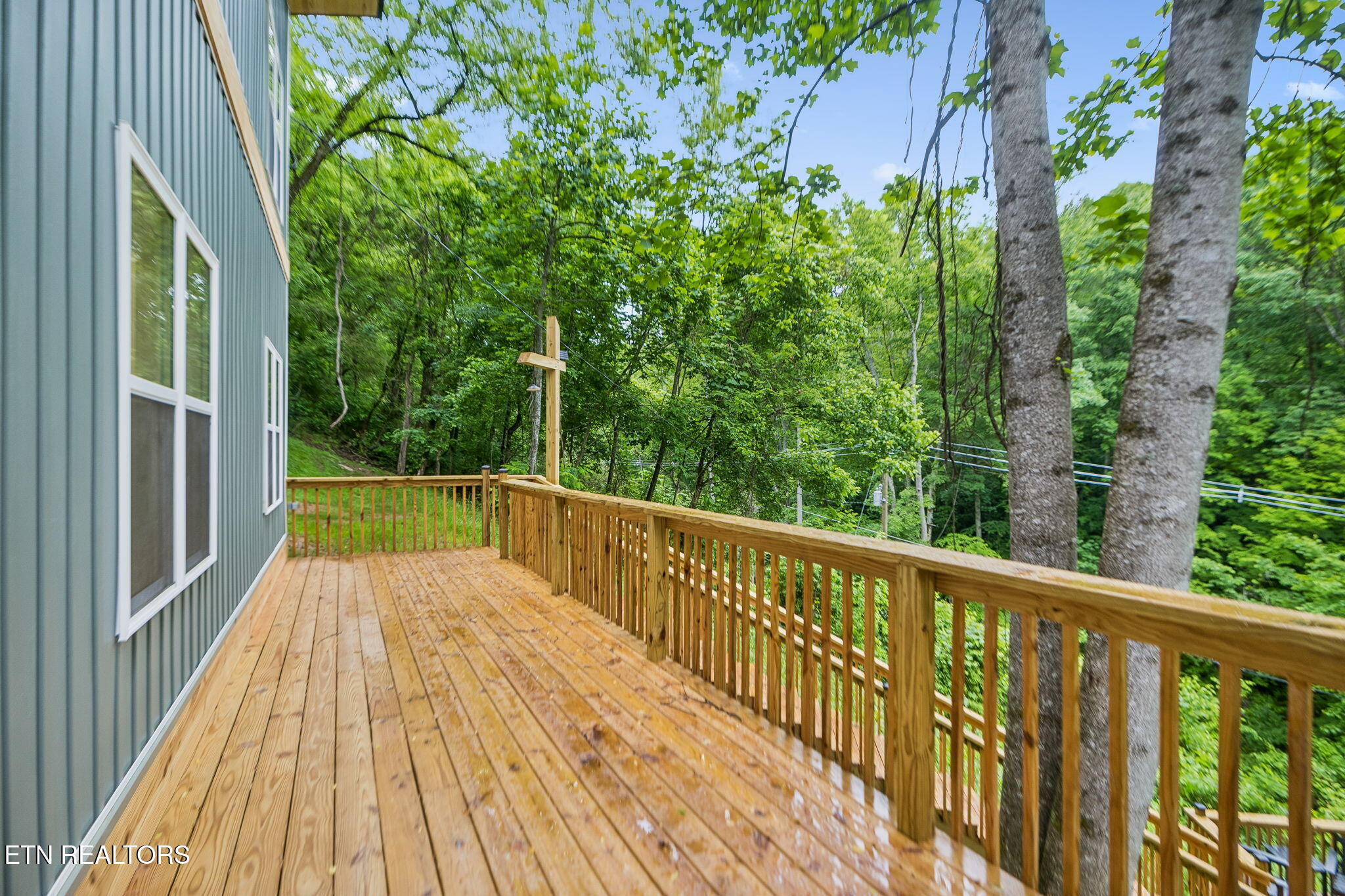 213 Hidden Valley Road Clinton TN 37716