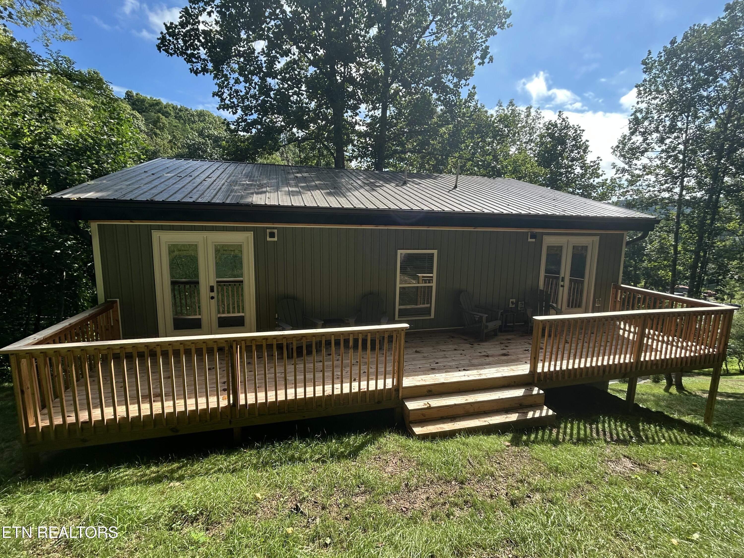 213 Hidden Valley Road Clinton TN 37716