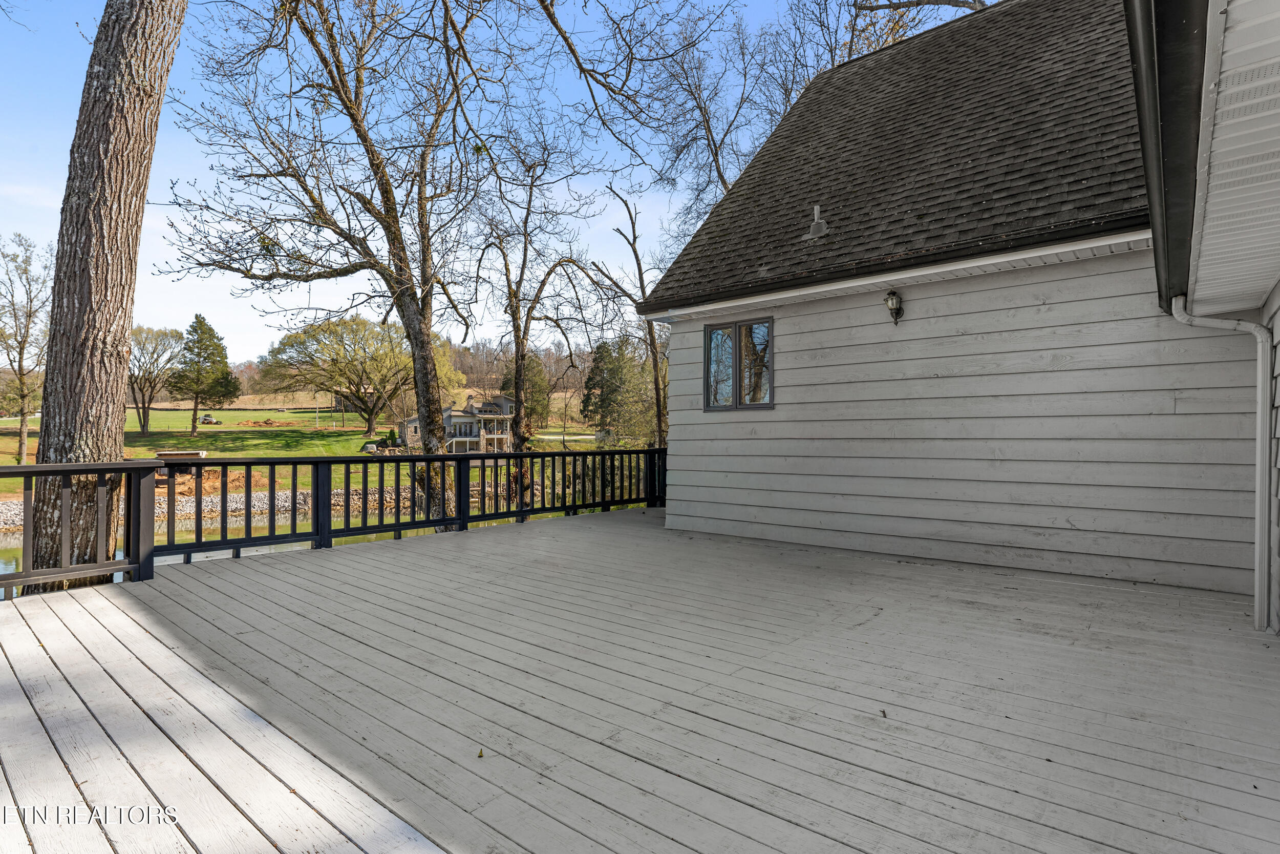 600 Donaldson Light Lane Lenoir City TN 37772