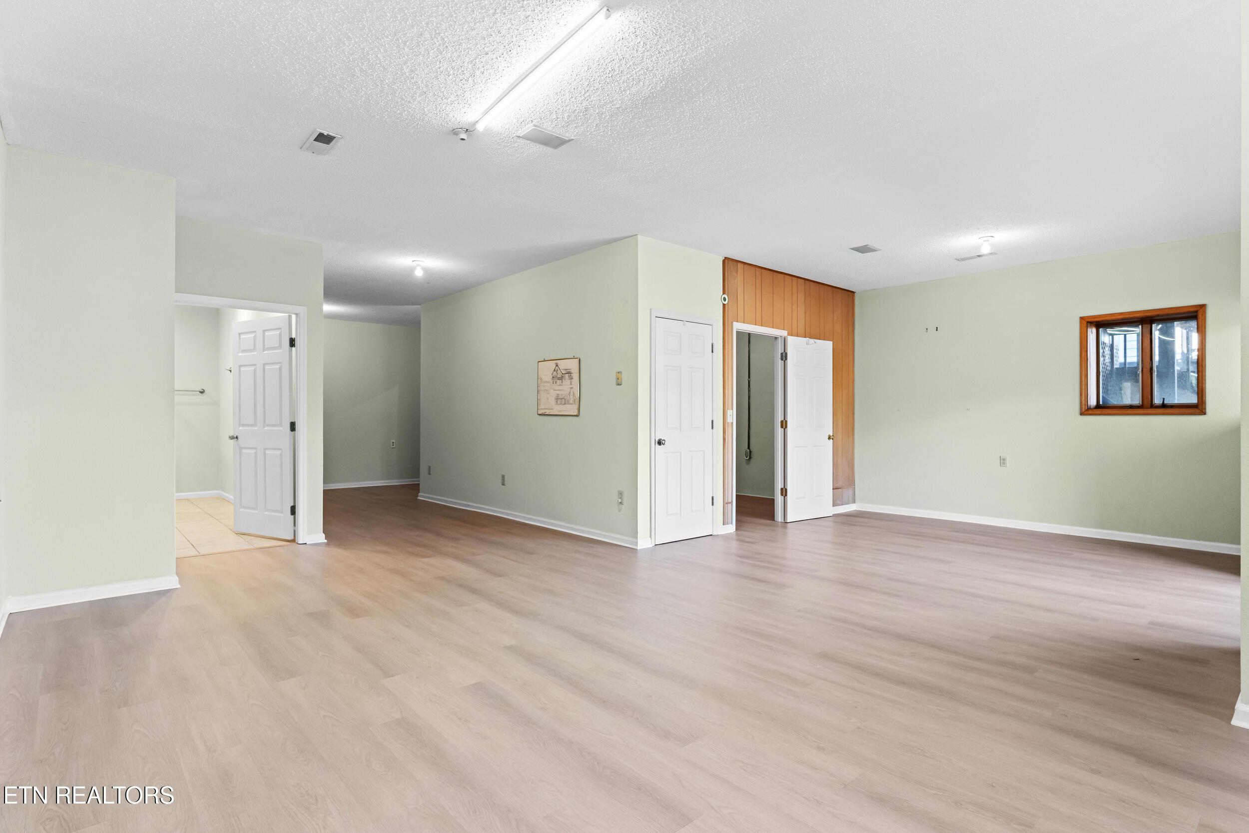 600 Donaldson Light Lane Lenoir City TN 37772