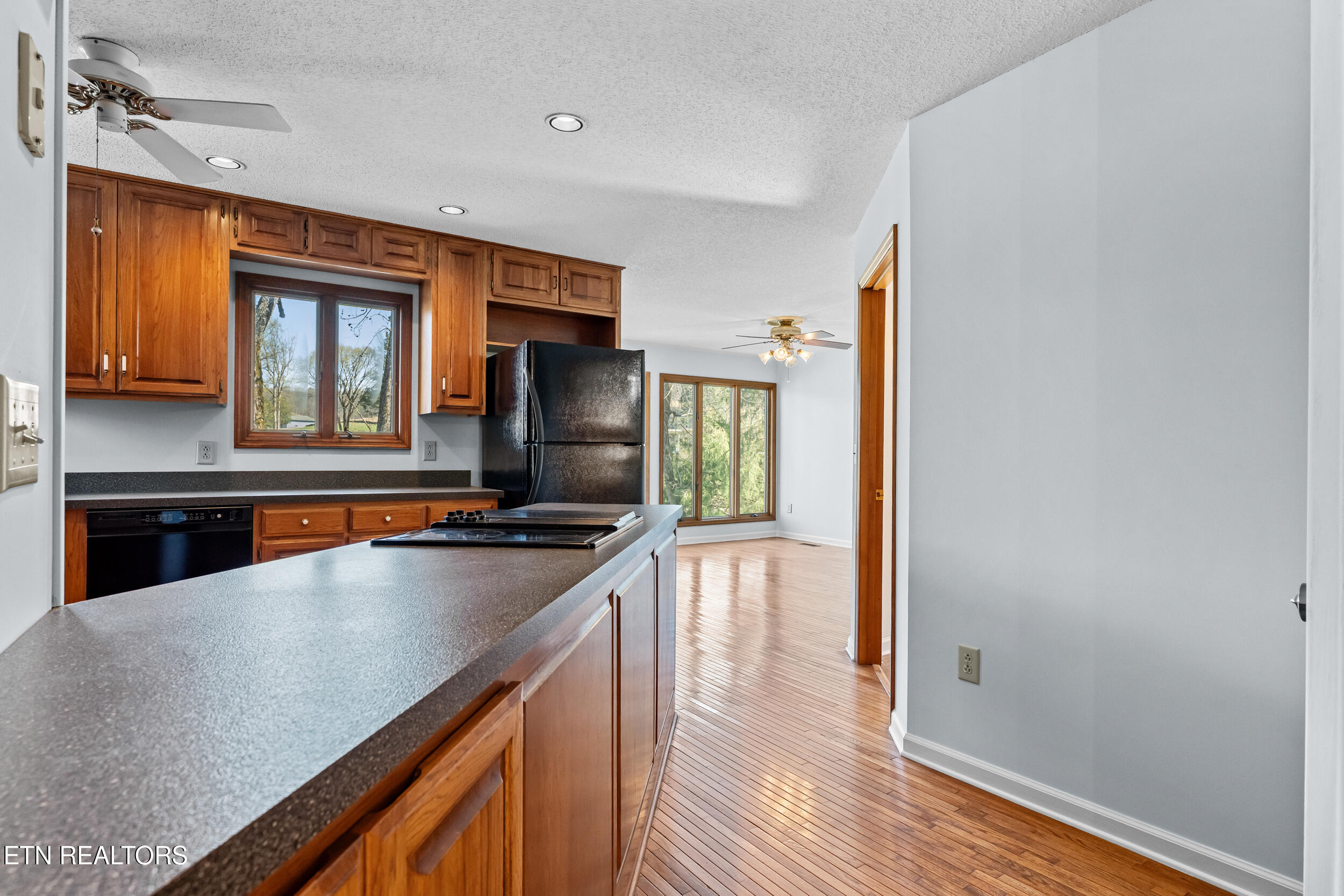 600 Donaldson Light Lane Lenoir City TN 37772
