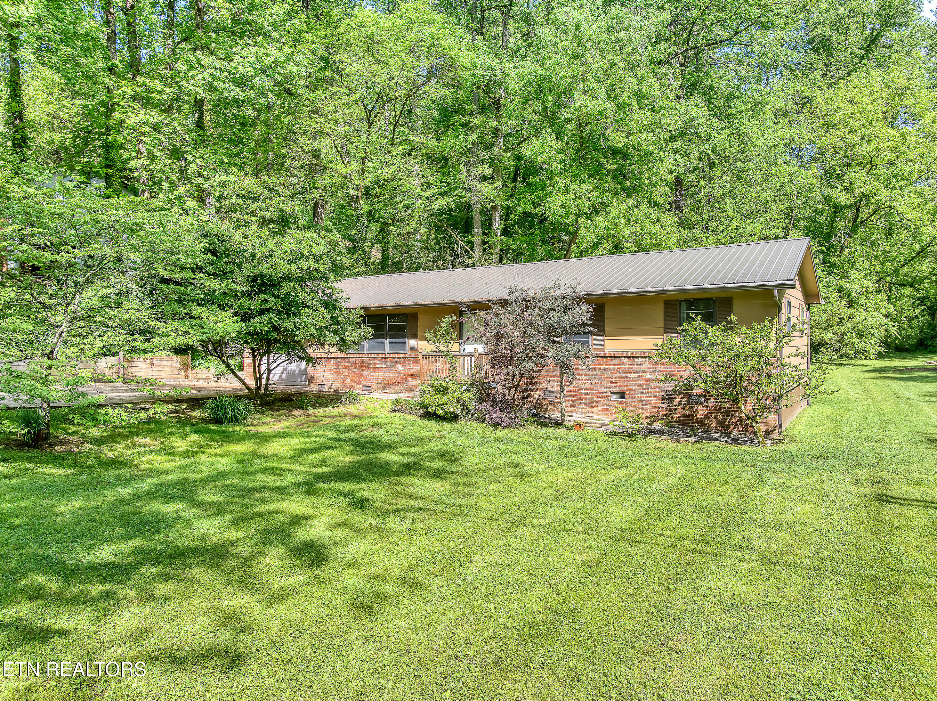 2701 Smallwood Drive Knoxville TN 37920