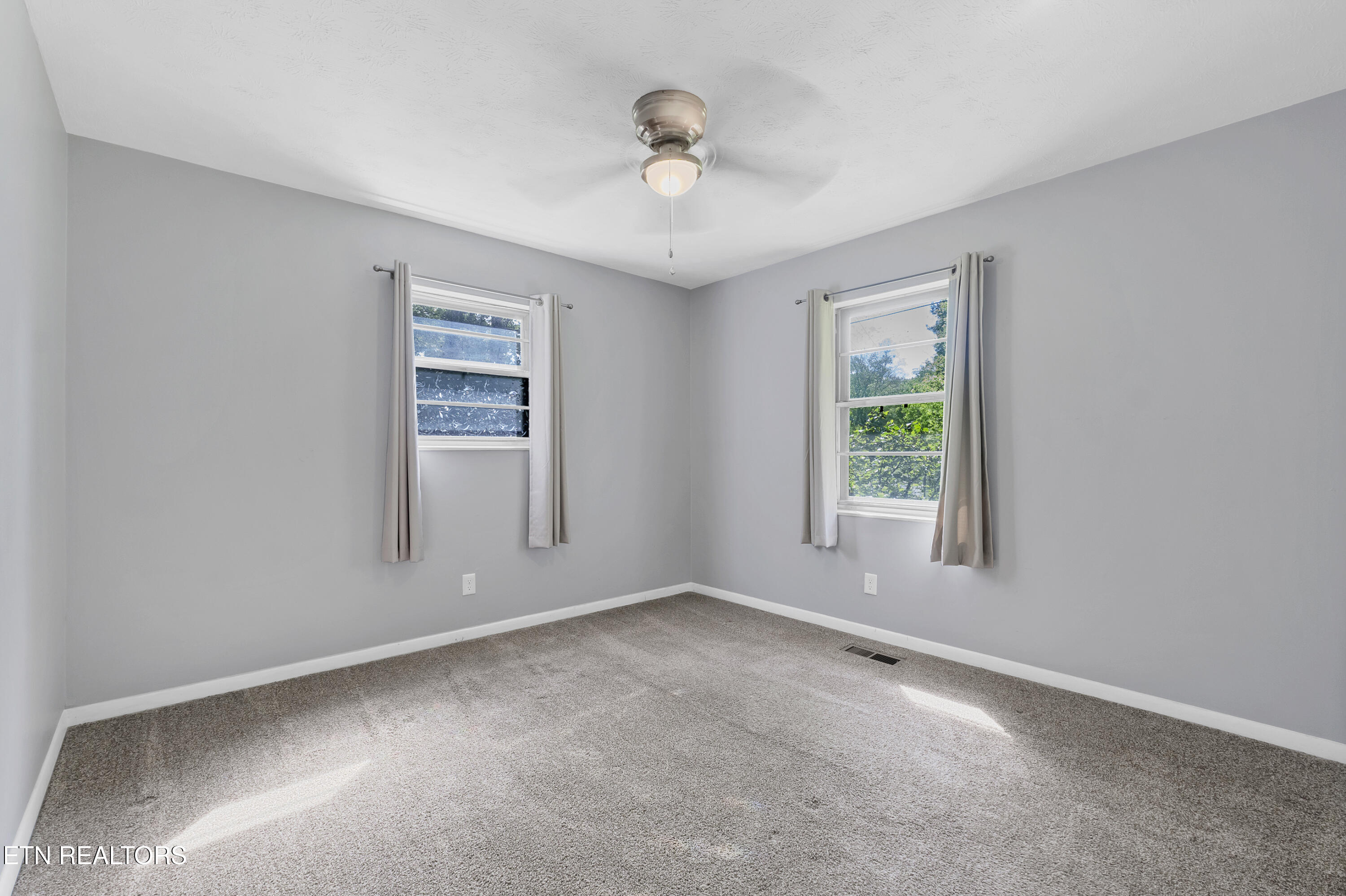 2701 Smallwood Drive Knoxville TN 37920