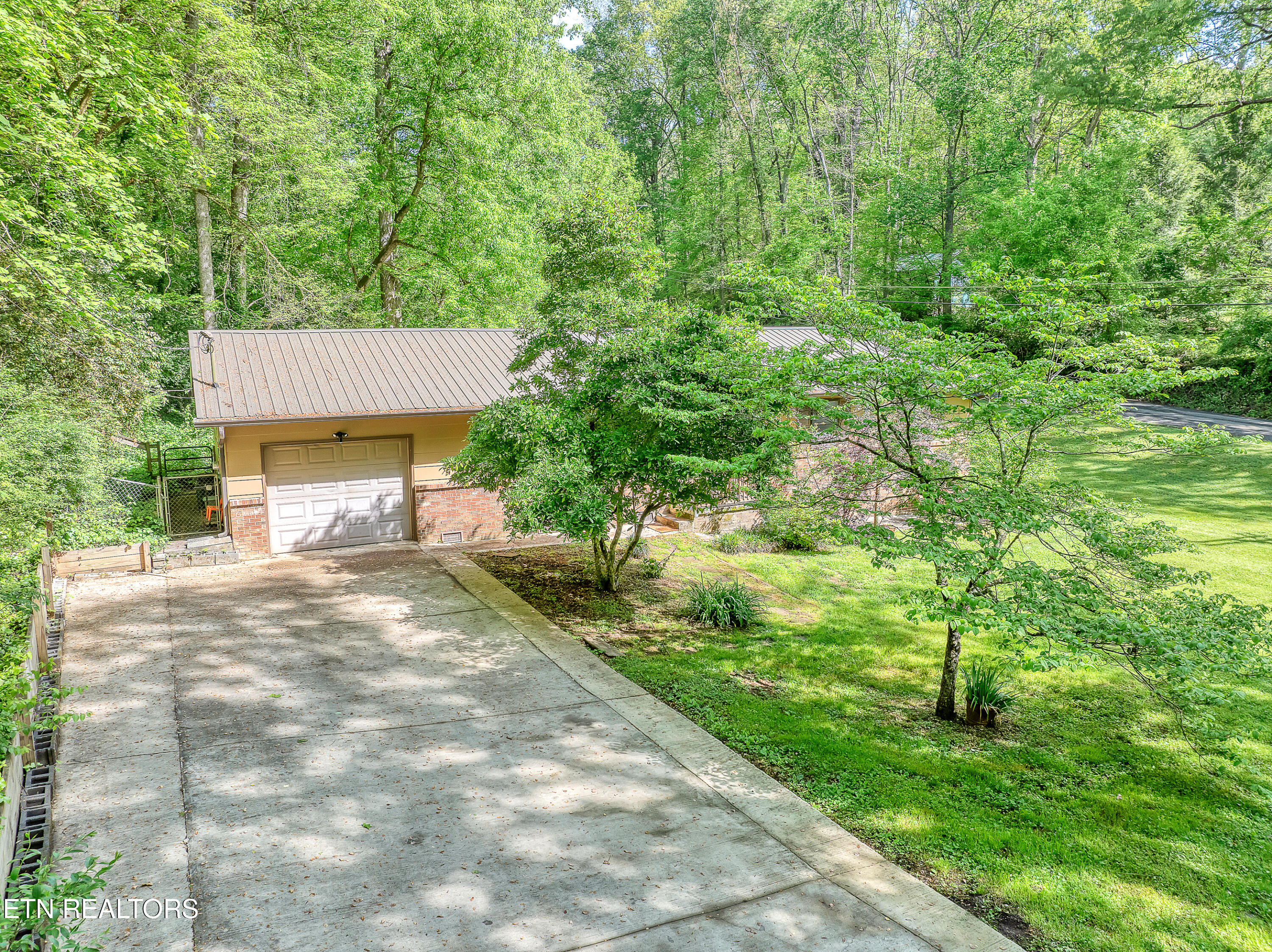 2701 Smallwood Drive Knoxville TN 37920