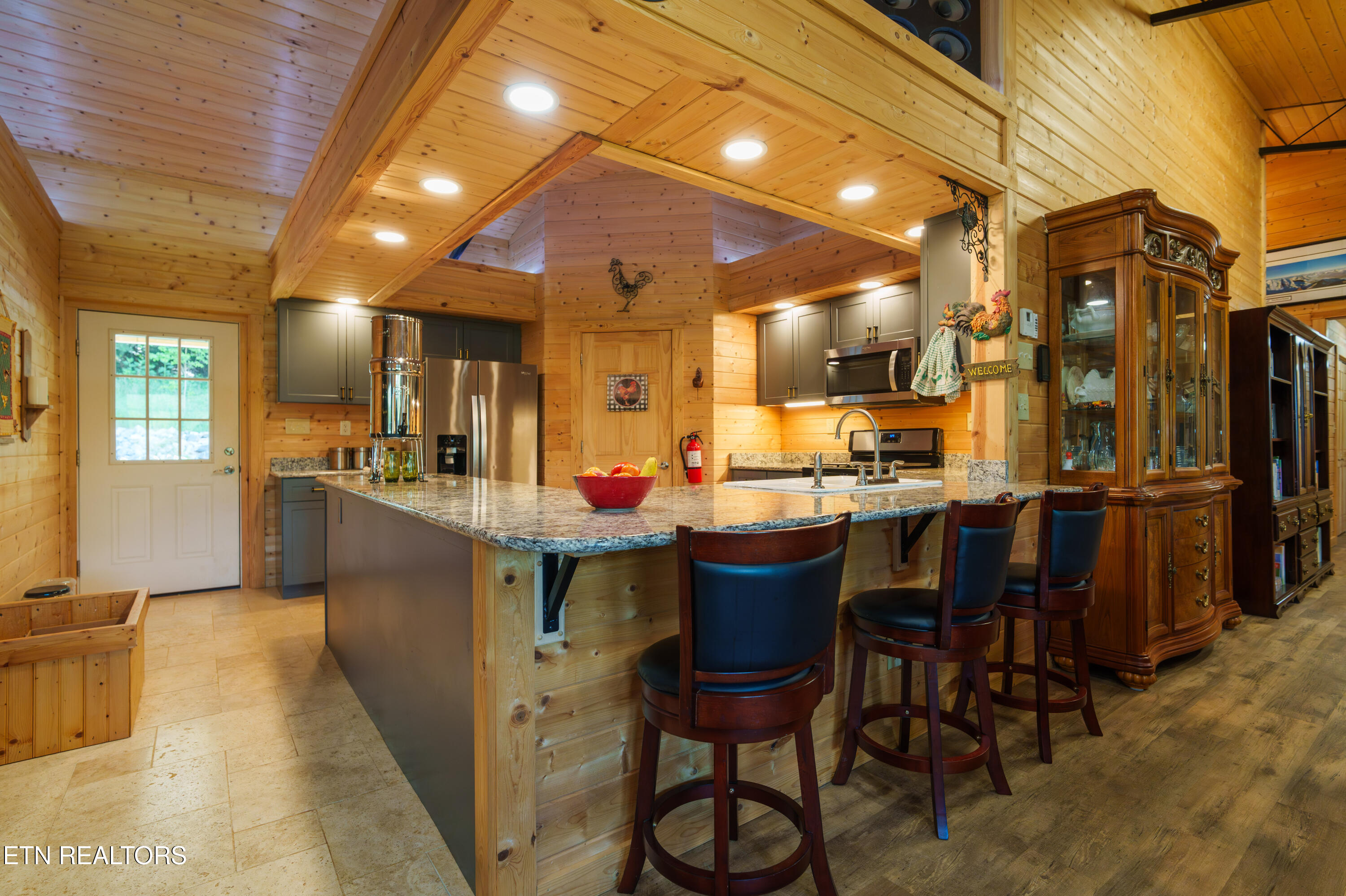 1302 Cummingsville/sparkmantown Road Doyle TN 38559