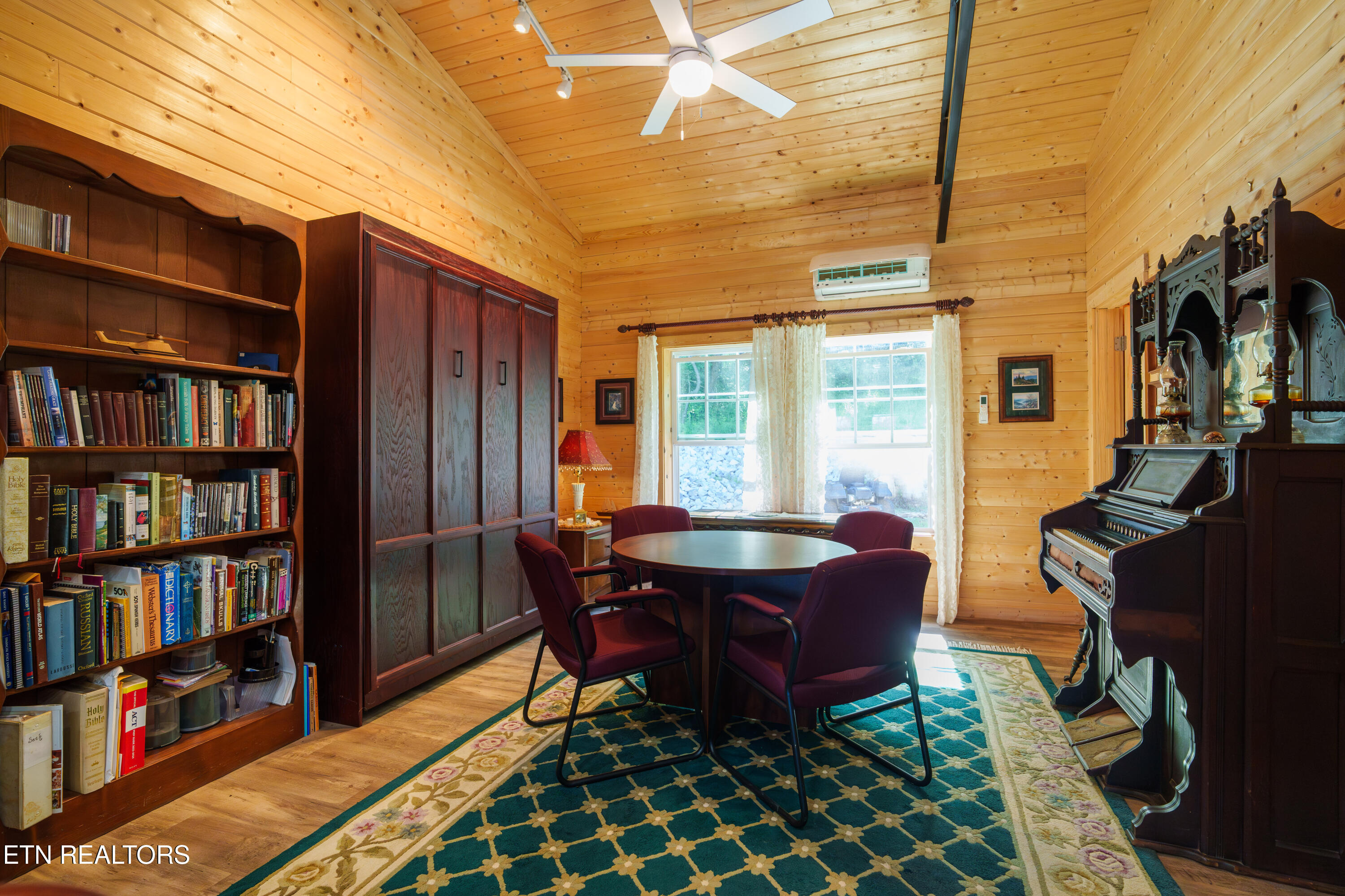 1302 Cummingsville/sparkmantown Road Doyle TN 38559