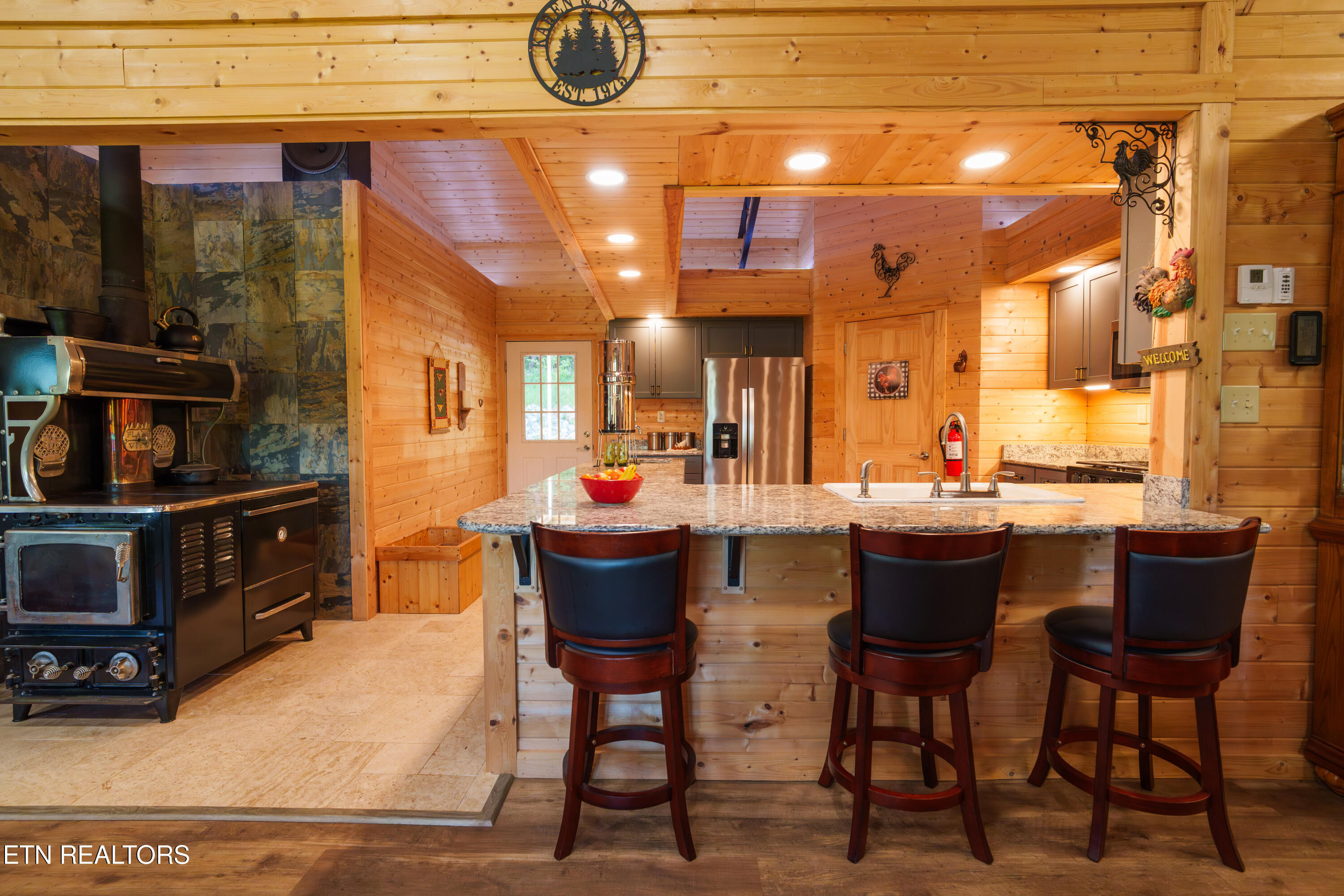 1302 Cummingsville/sparkmantown Road Doyle TN 38559