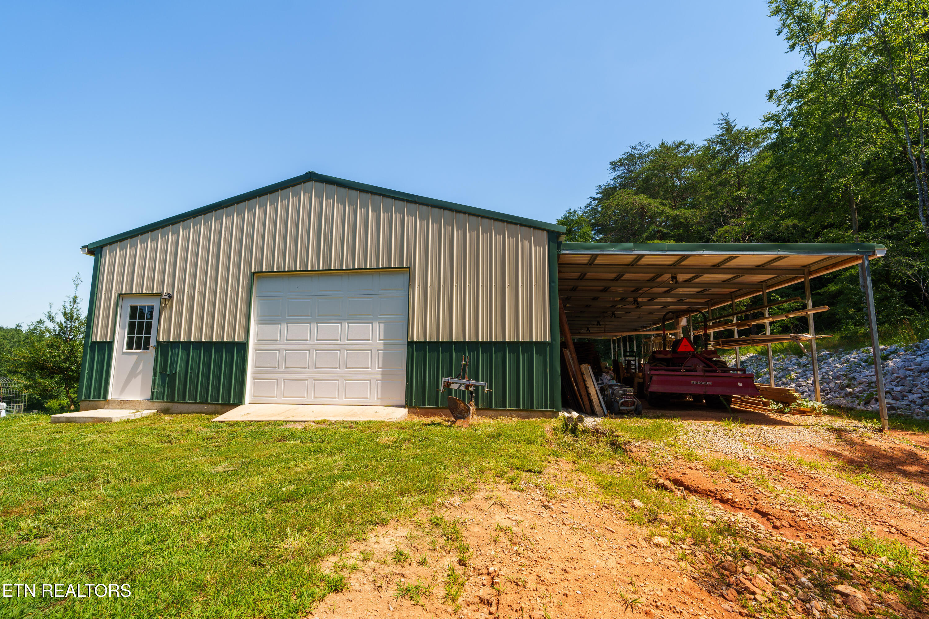 1302 Cummingsville/sparkmantown Road Doyle TN 38559