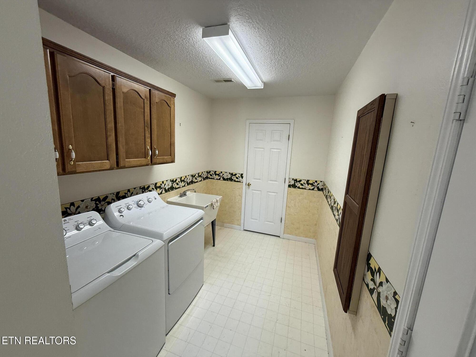 148 Fox Run Road Crossville TN 38571