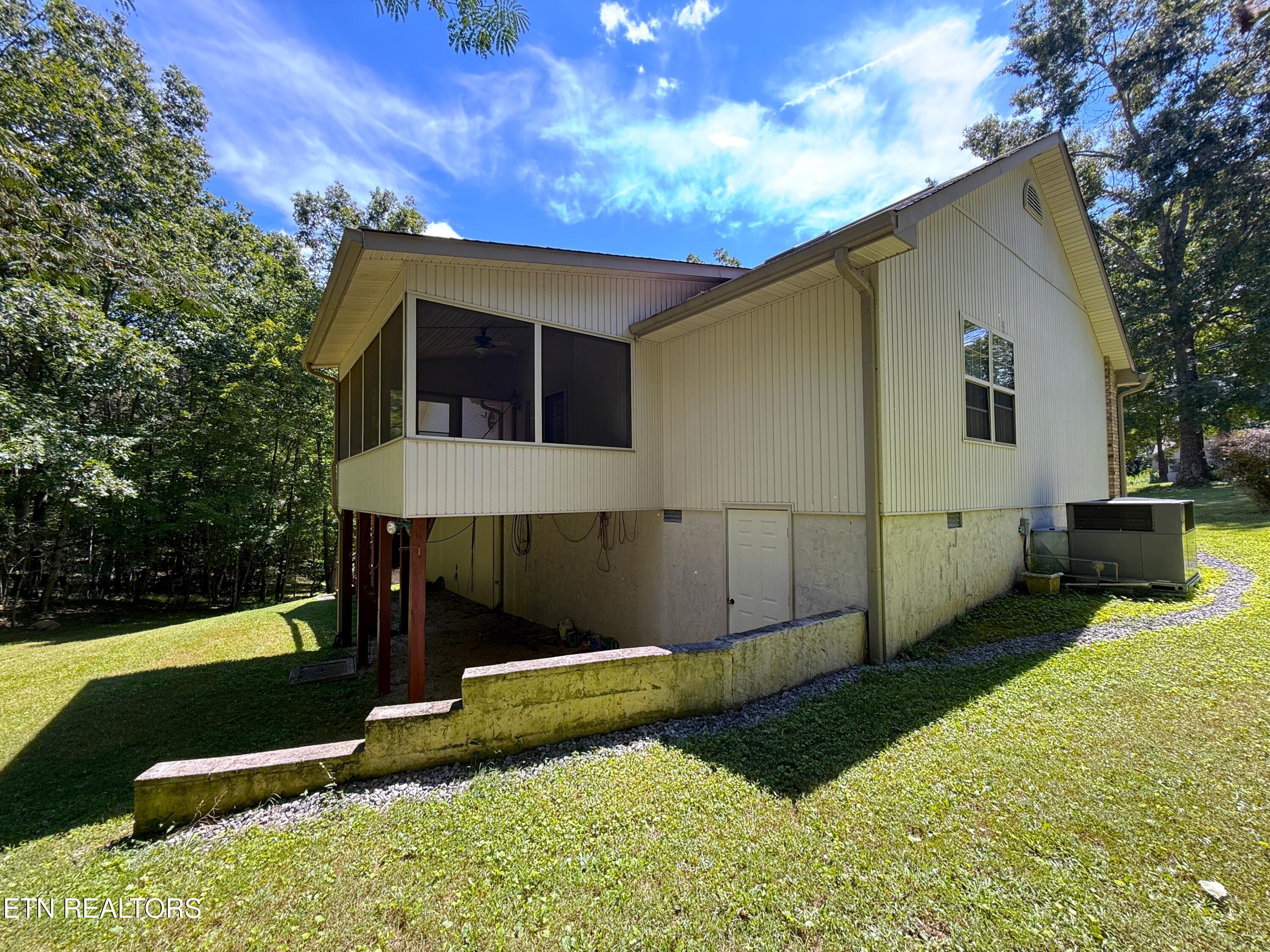 148 Fox Run Road Crossville TN 38571