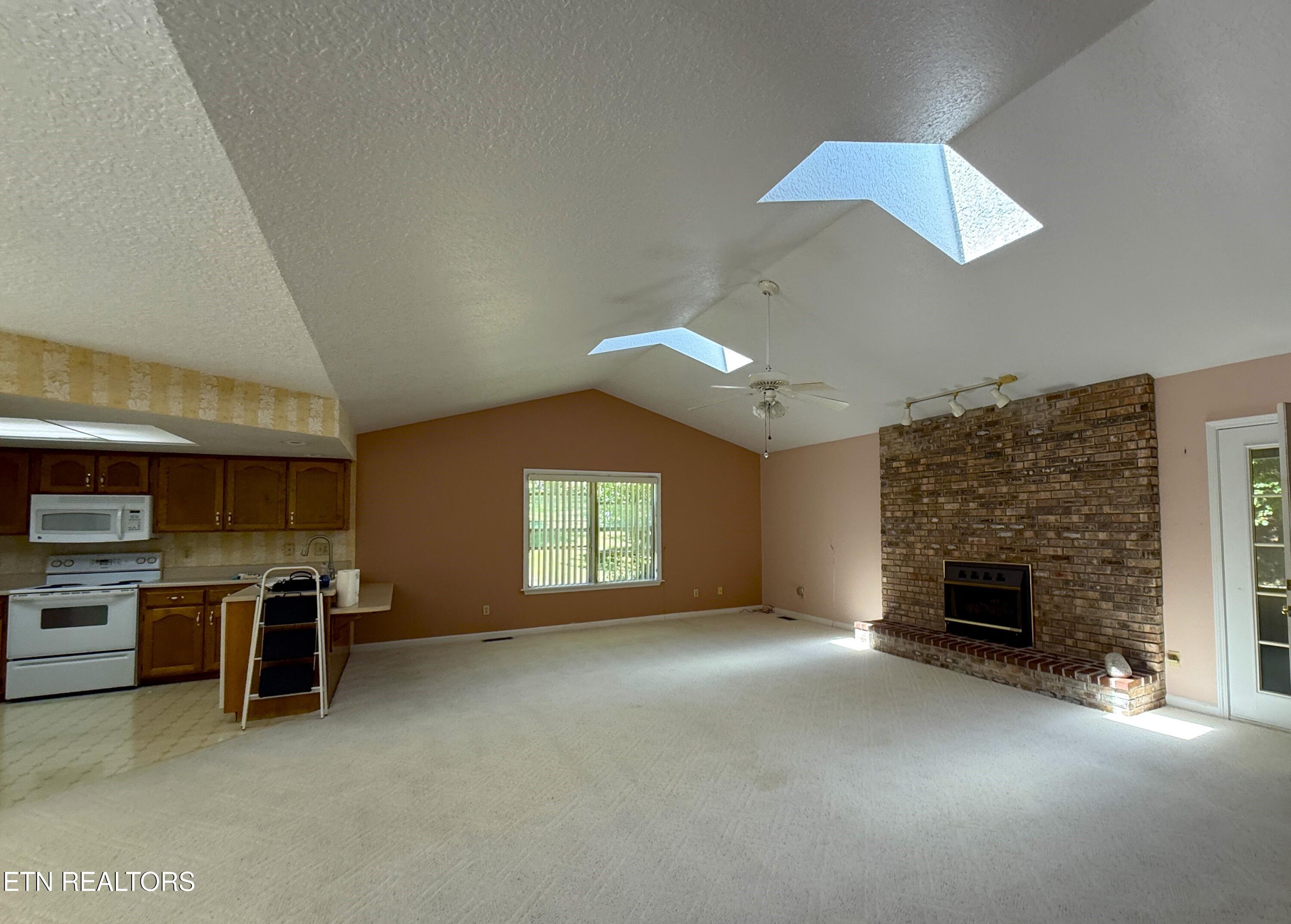 148 Fox Run Road Crossville TN 38571