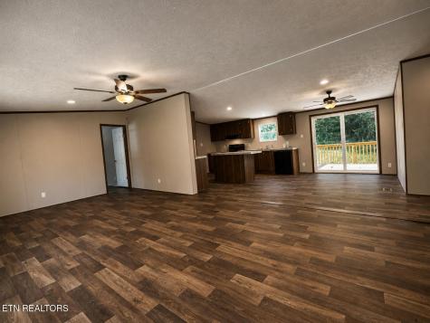 600 W 7th Avenue Lenoir City TN 37771