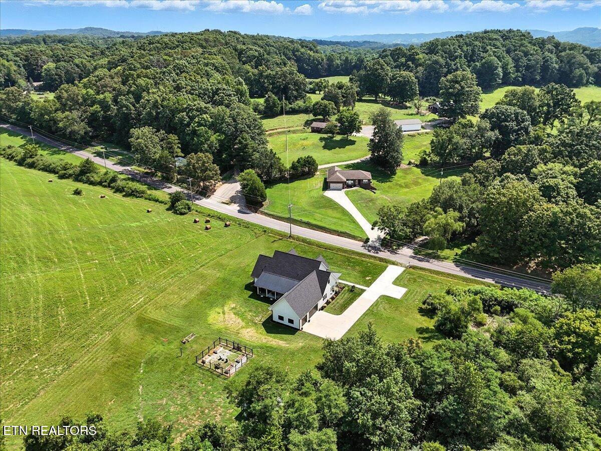541 Hillvale Road Andersonville TN 37705