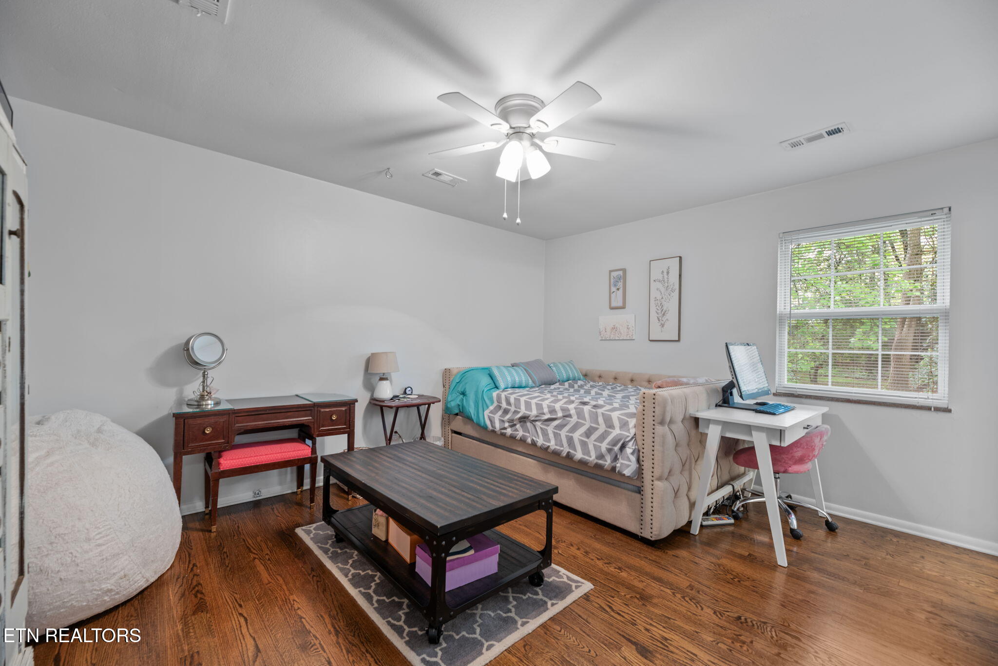 225 W Hills Road Knoxville TN 37909