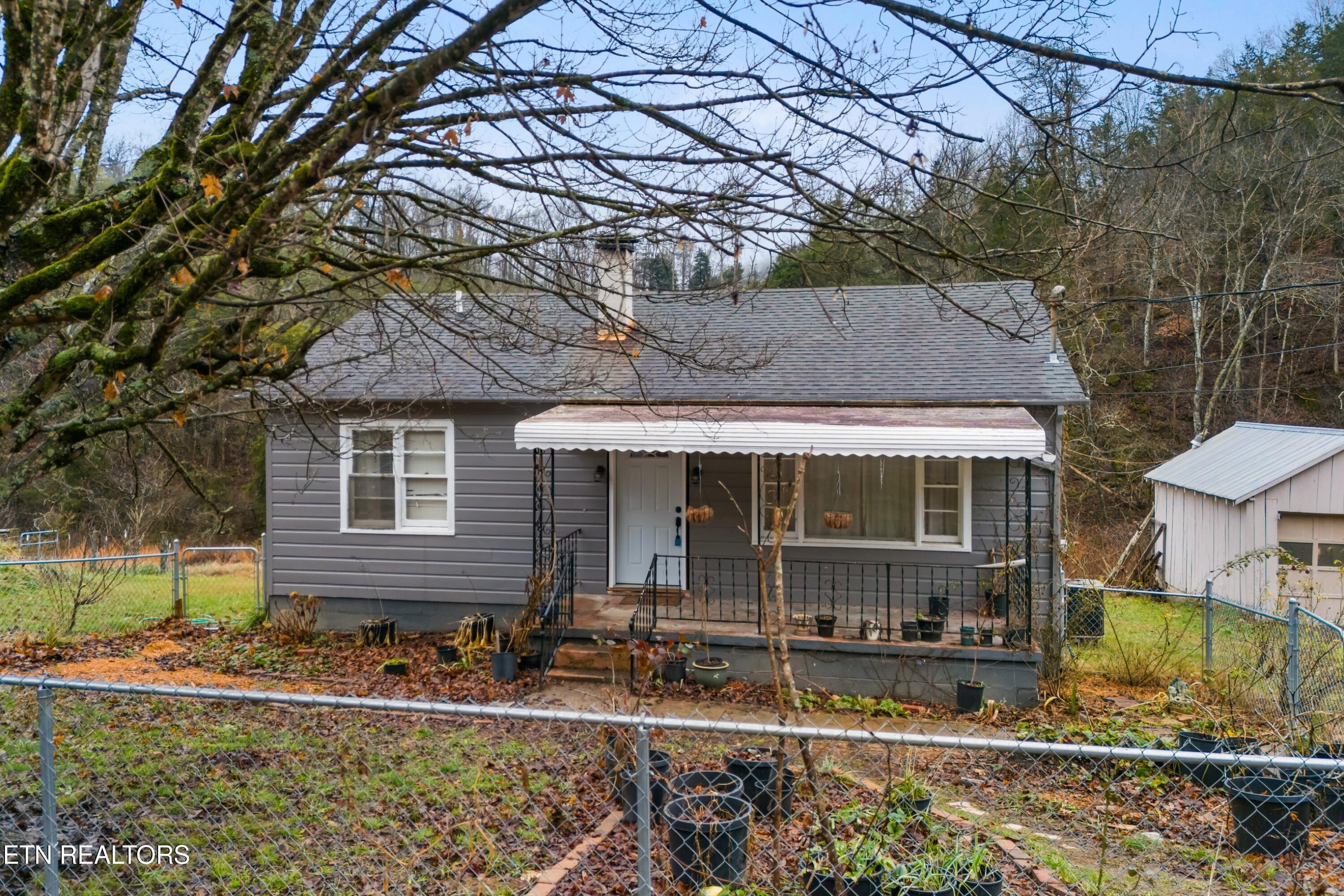 7593 Cracker Neck Road Washburn TN 37888