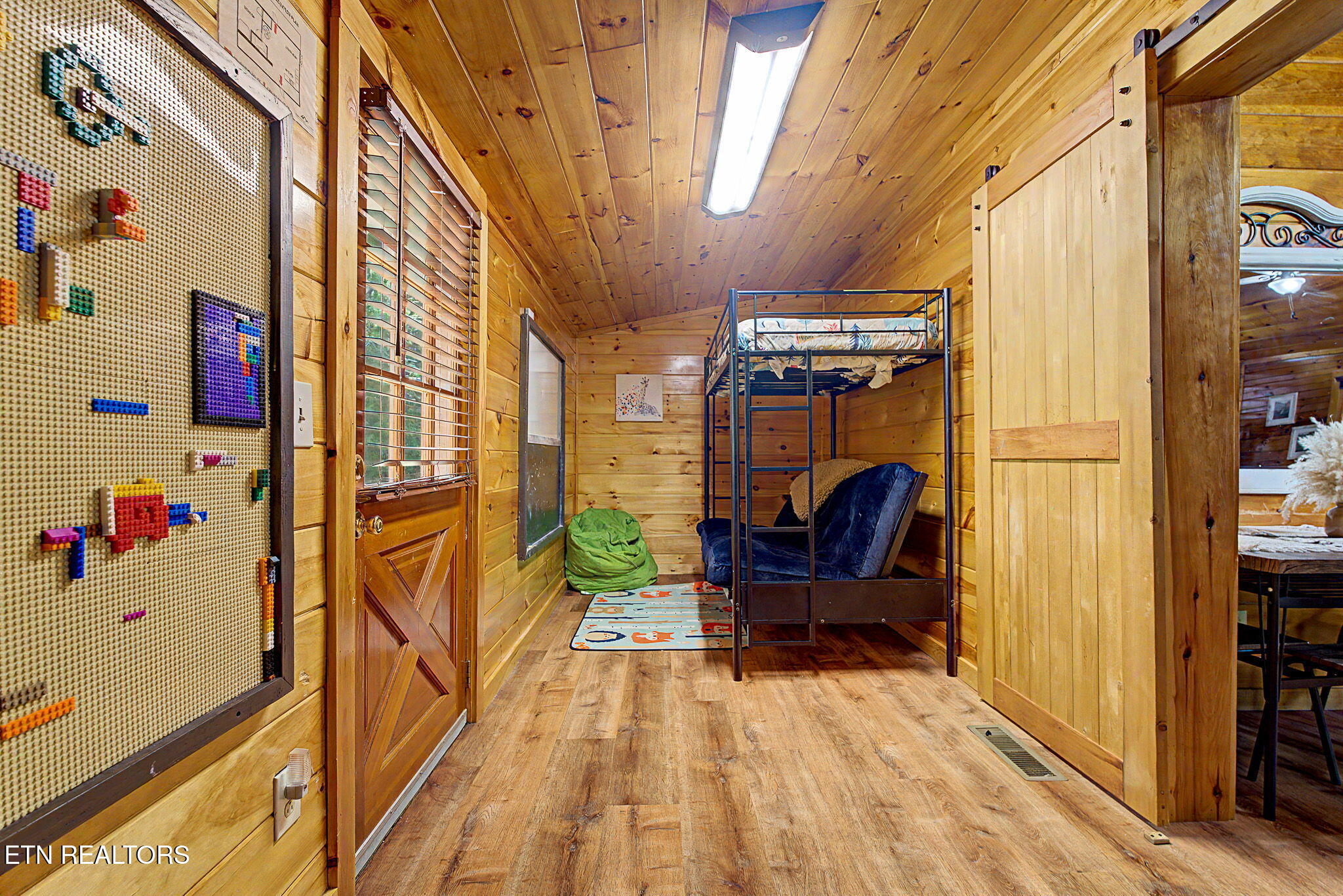 2882 Easy Street Sevierville TN 37862
