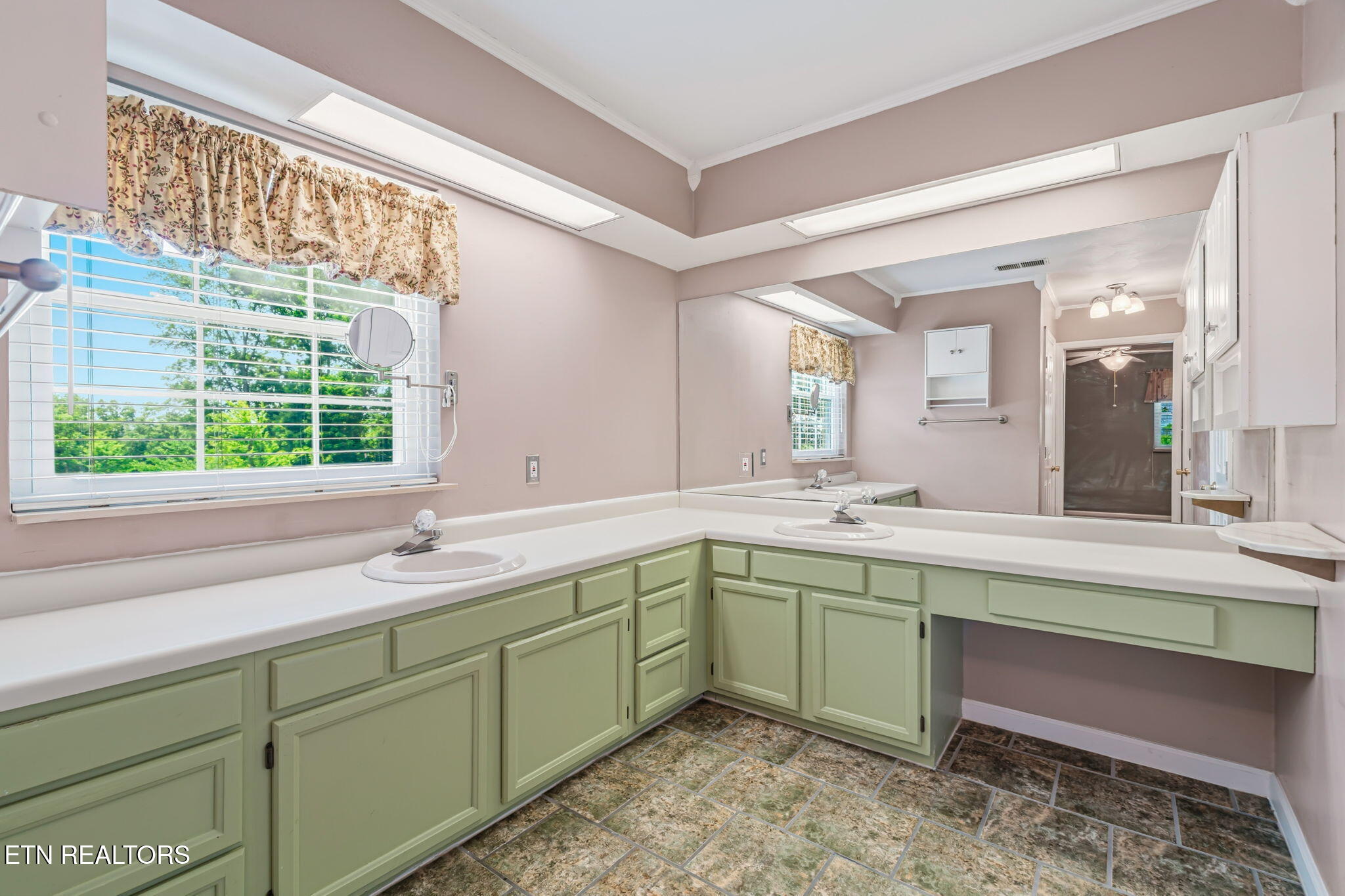 11213 Sonja Drive Knoxville TN 37934