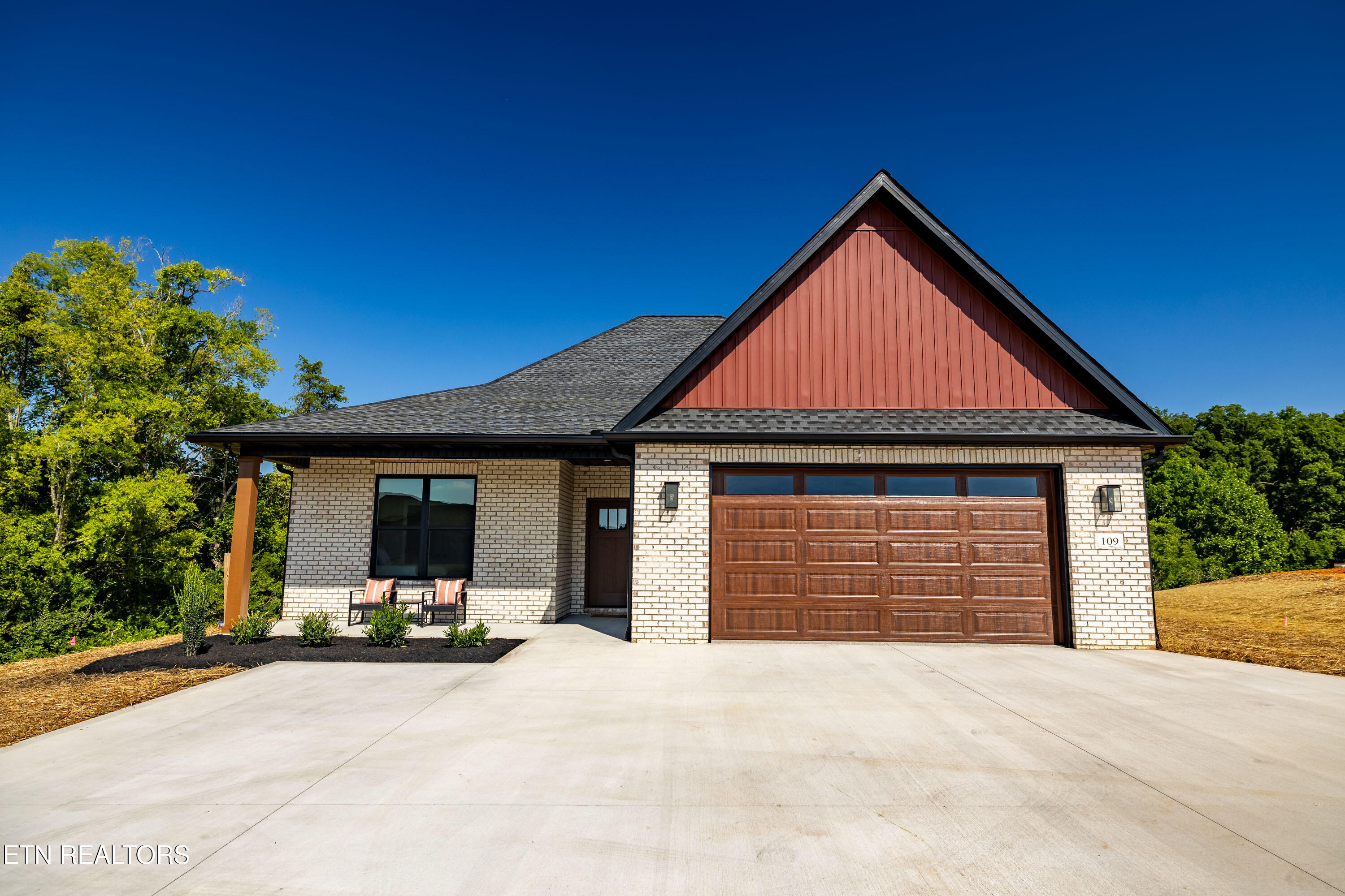 109 Burrstone Way Maryville TN 37803