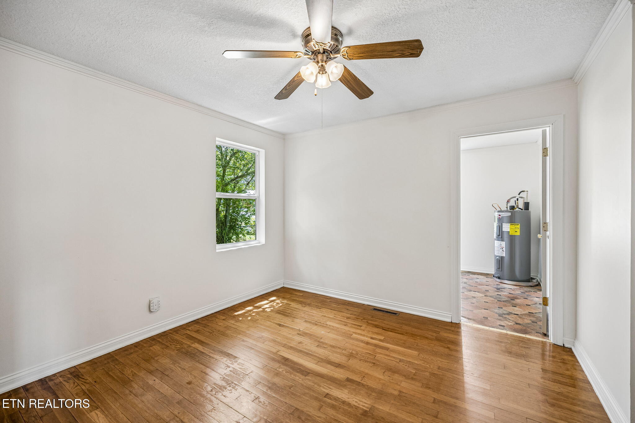 4300 Woodlawn Pike Knoxville TN 37920