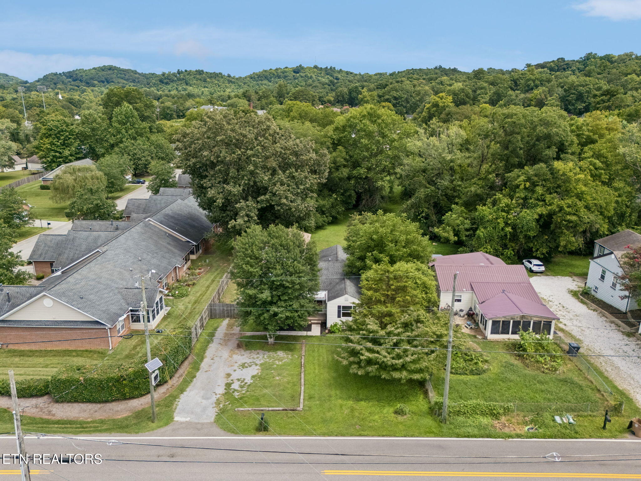 4300 Woodlawn Pike Knoxville TN 37920