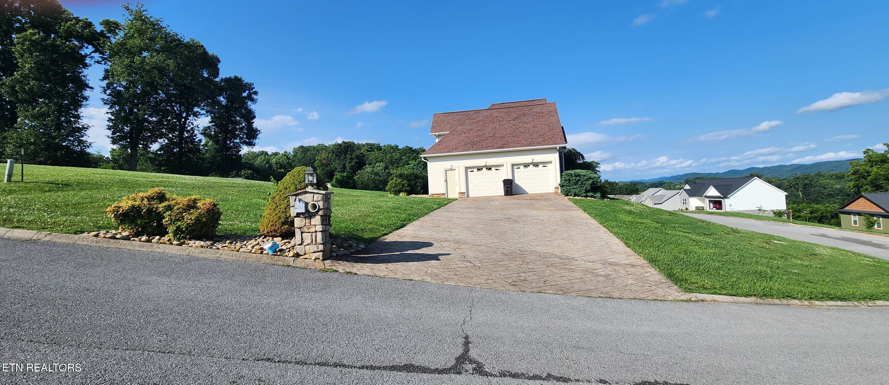 175 N Glen Road Maynardville TN 37807