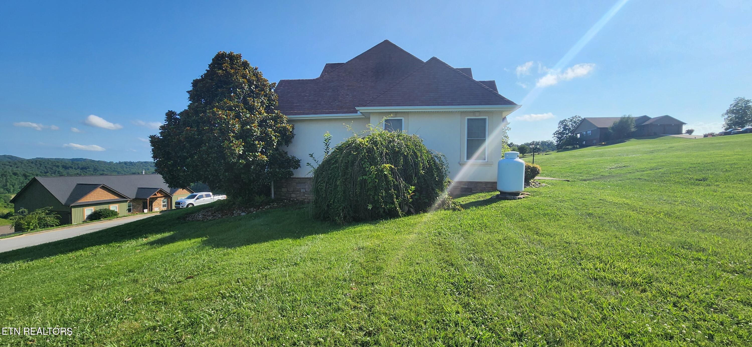 175 N Glen Road Maynardville TN 37807