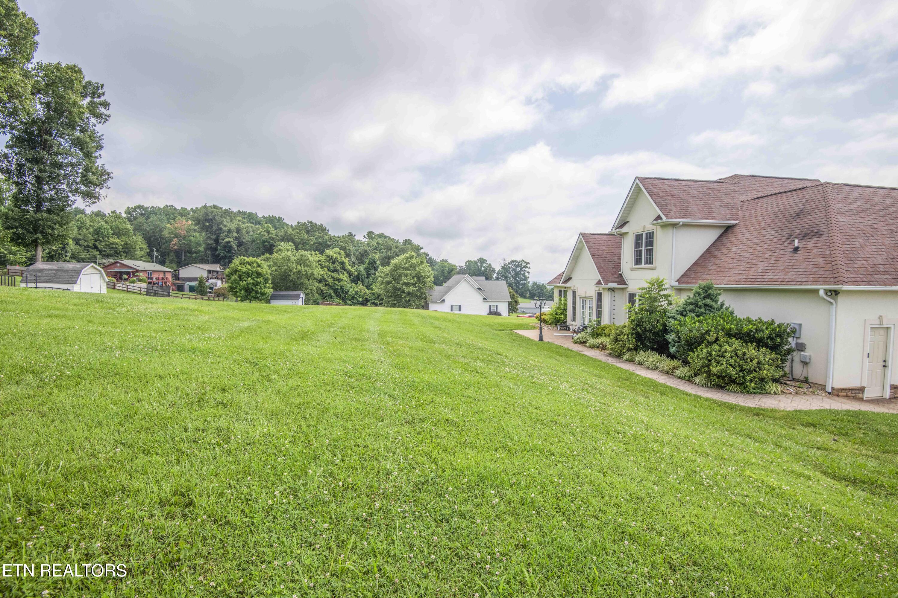 175 N Glen Road Maynardville TN 37807