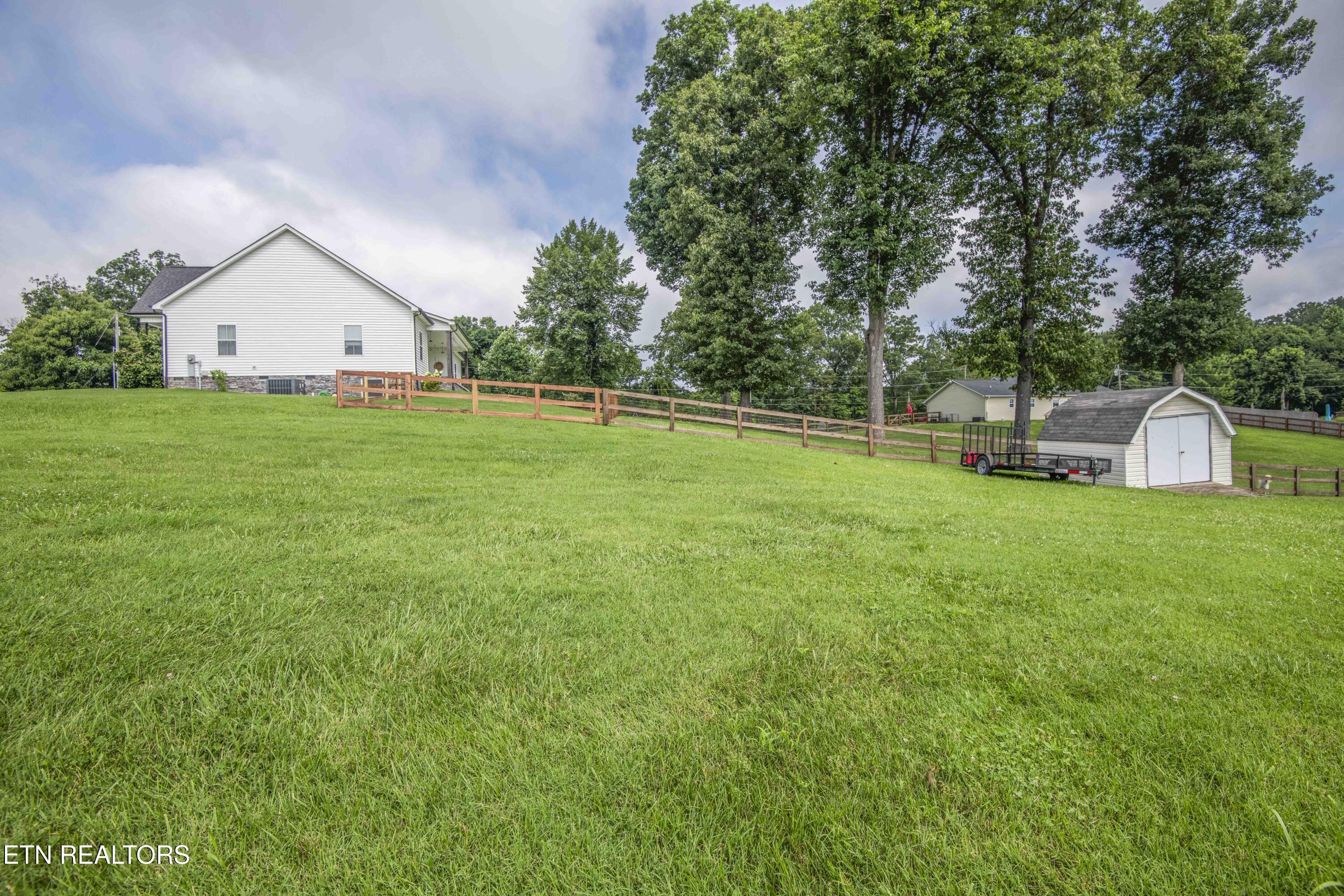 175 N Glen Road Maynardville TN 37807