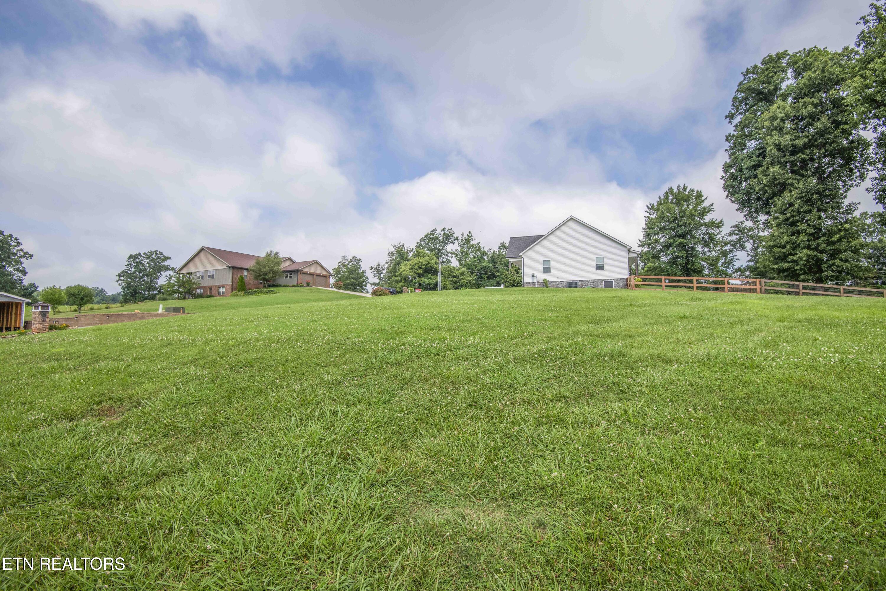 175 N Glen Road Maynardville TN 37807