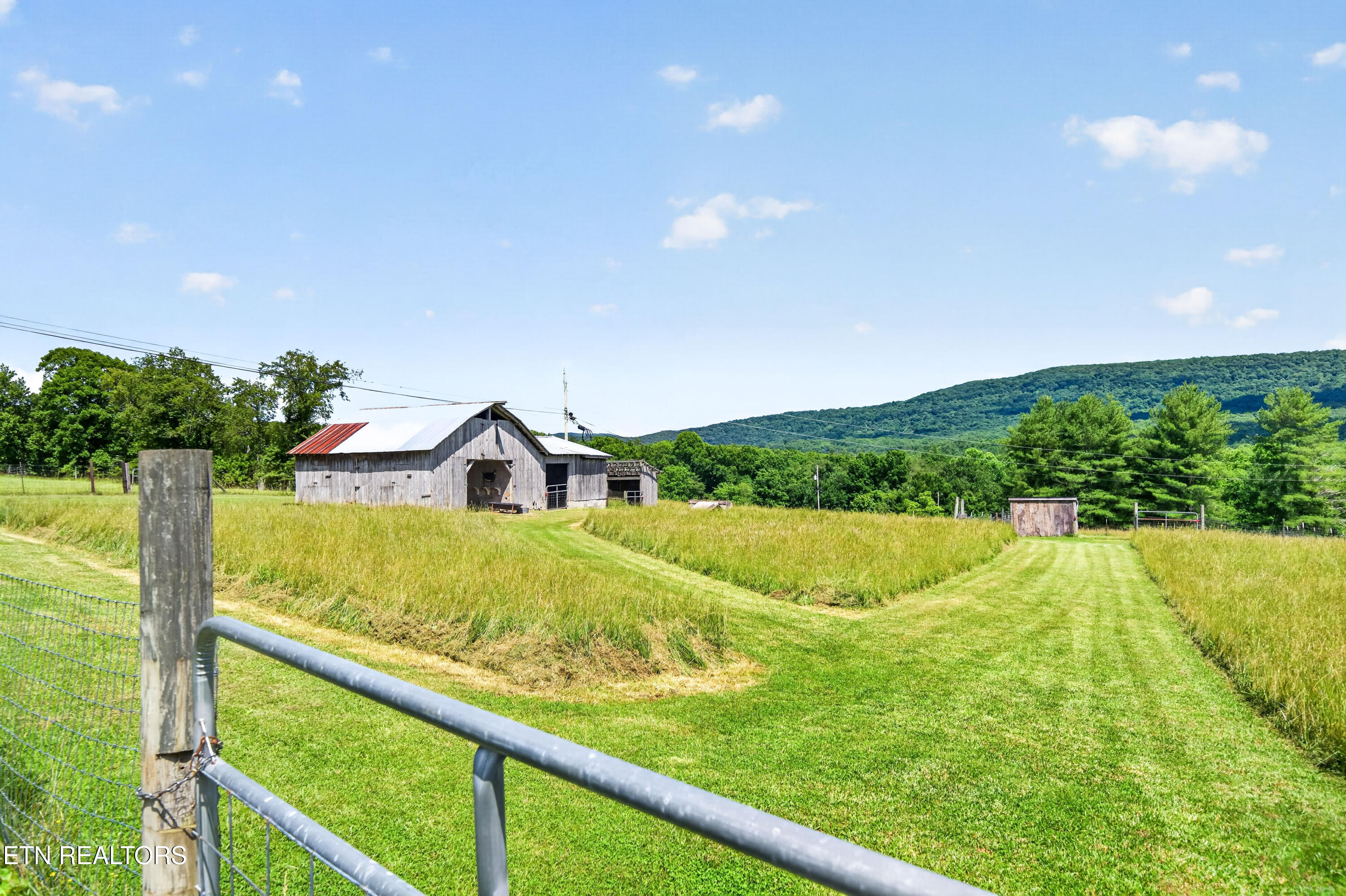 147 Bradbury Lane Crossville TN 38555