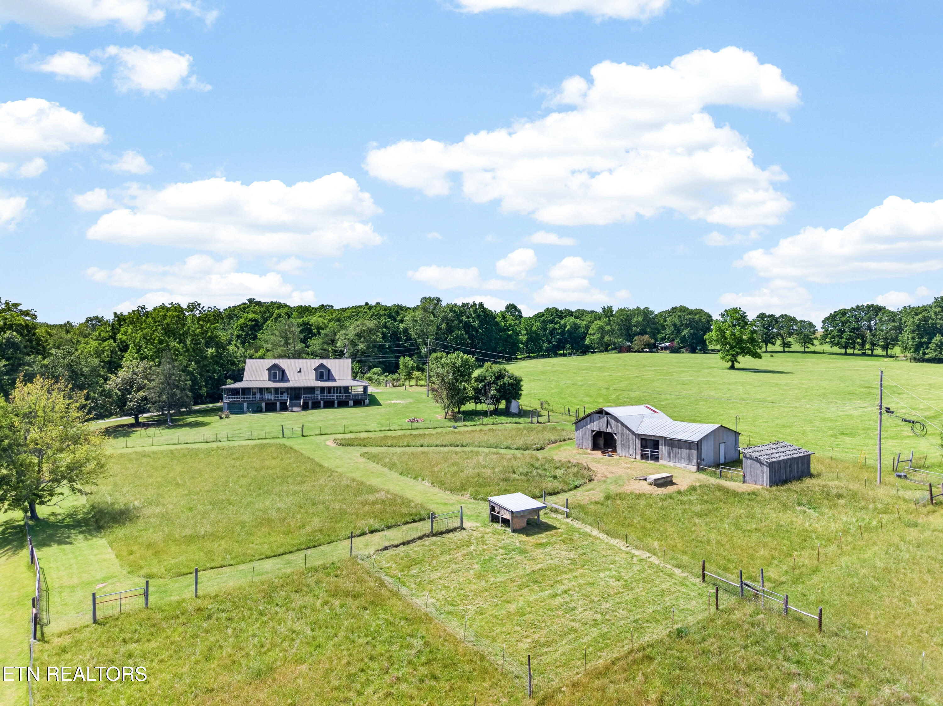 147 Bradbury Lane Crossville TN 38555